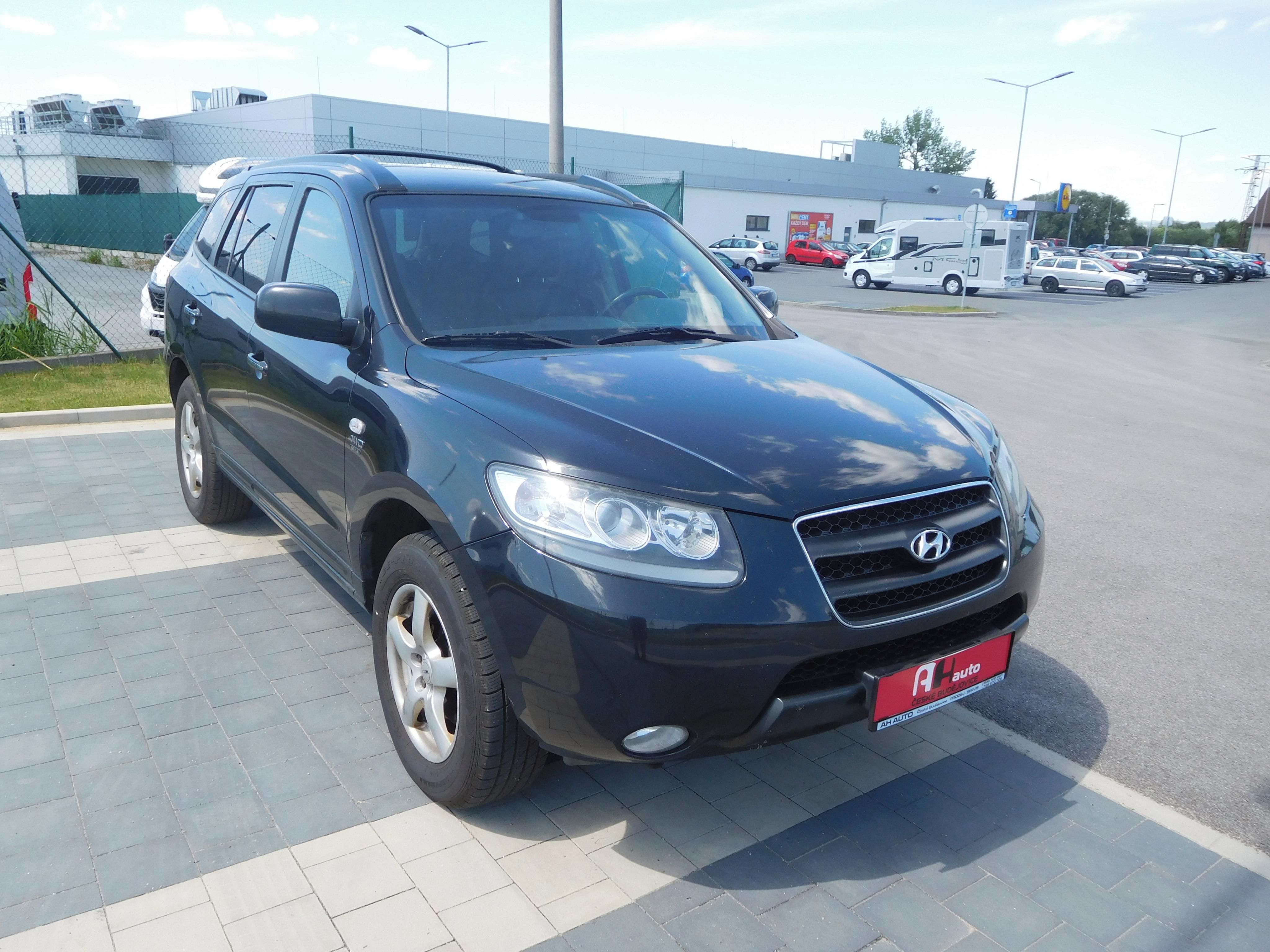 Hyundai Santa Fe, 2.2 CRDi 4WD Style, 114 kW - fotka 2