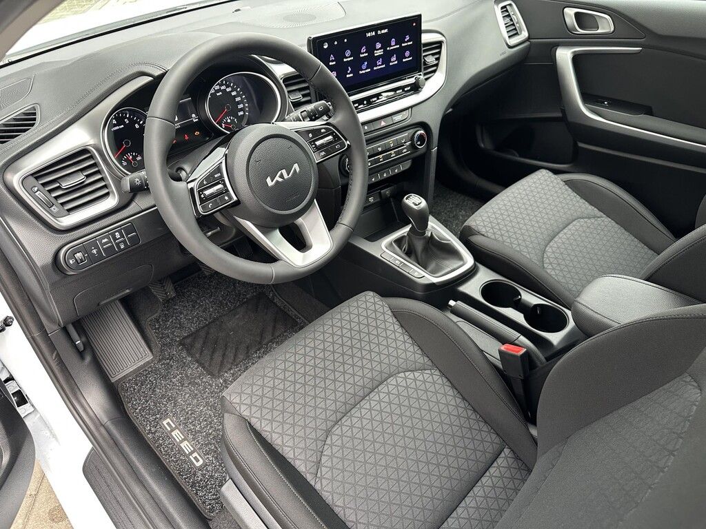Kia Cee´d, 1,5 T-GDi 103 kW SPIN - fotka 4