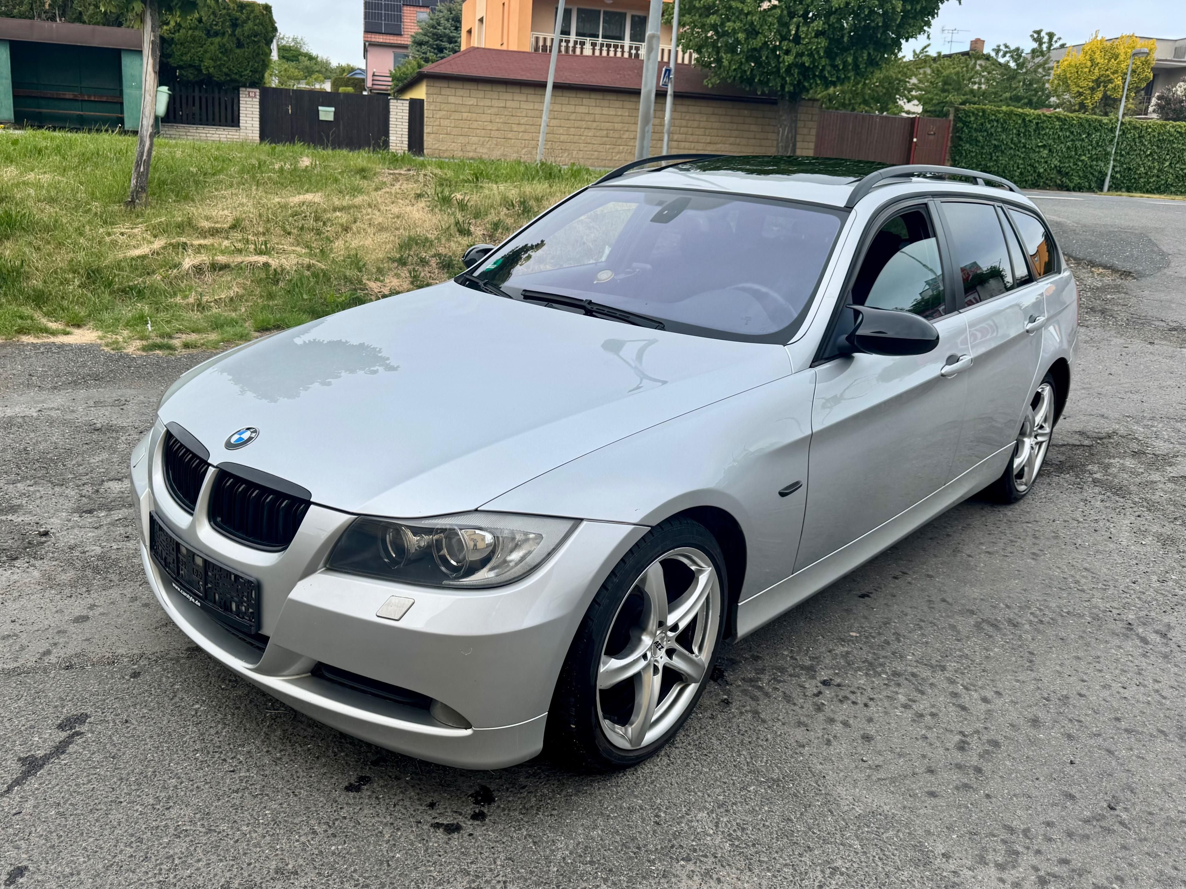 BMW Řada 3, e91 320i 125kW.Xenon,Šíbr. r18 - fotka 6