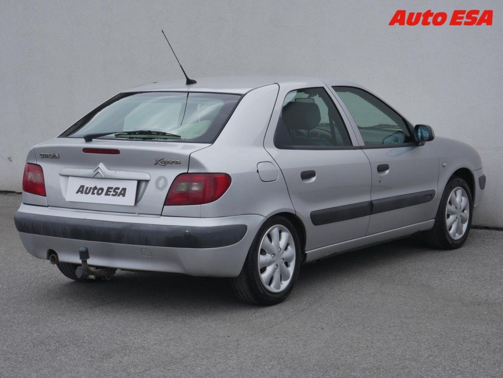 Citroën Xsara, 1.4 i - fotka 4