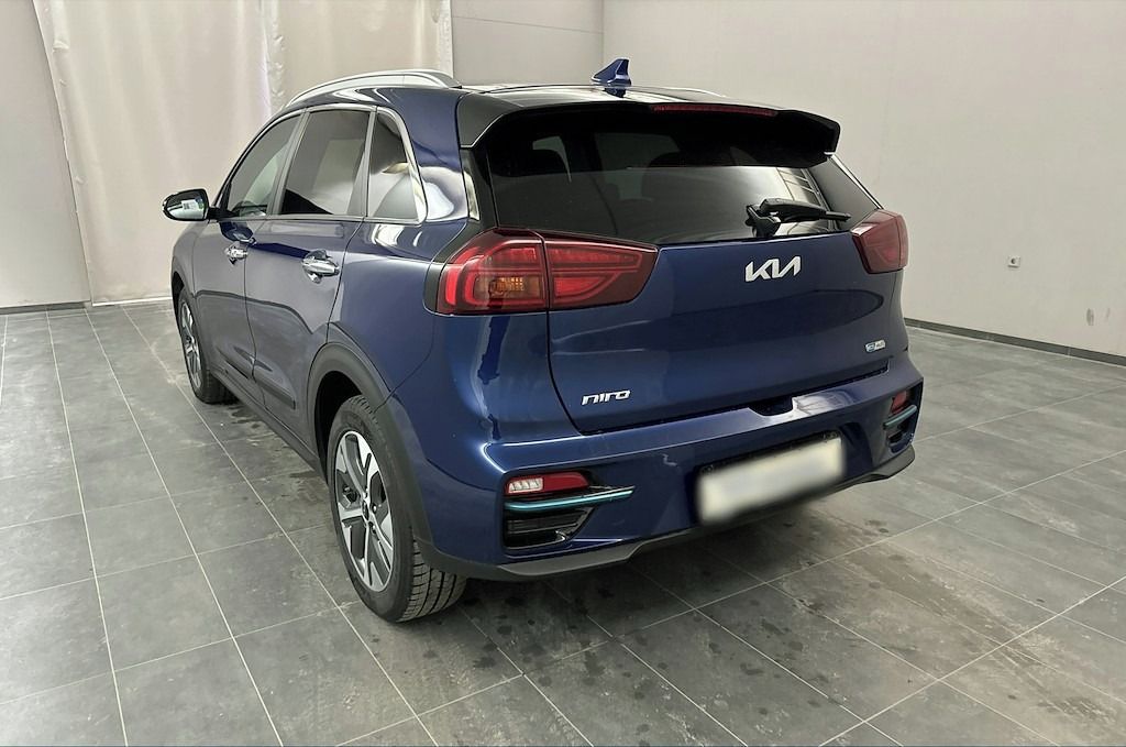 Kia Niro, spirit 64kWh, 3f/TČ,100% SoH - fotka 2