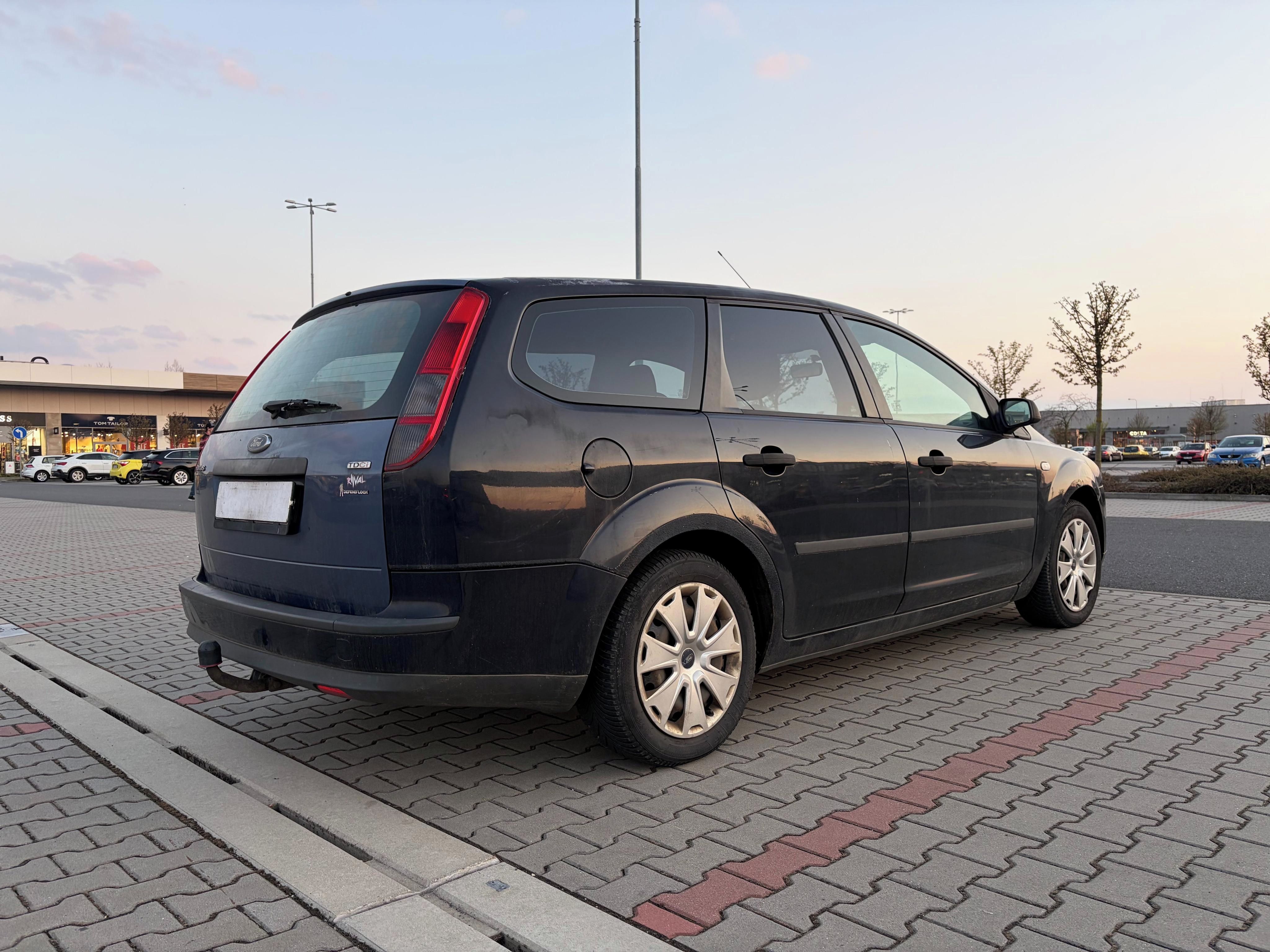 Ford Focus, 1.8 TDCi 85kw ČR TZ - fotka 3