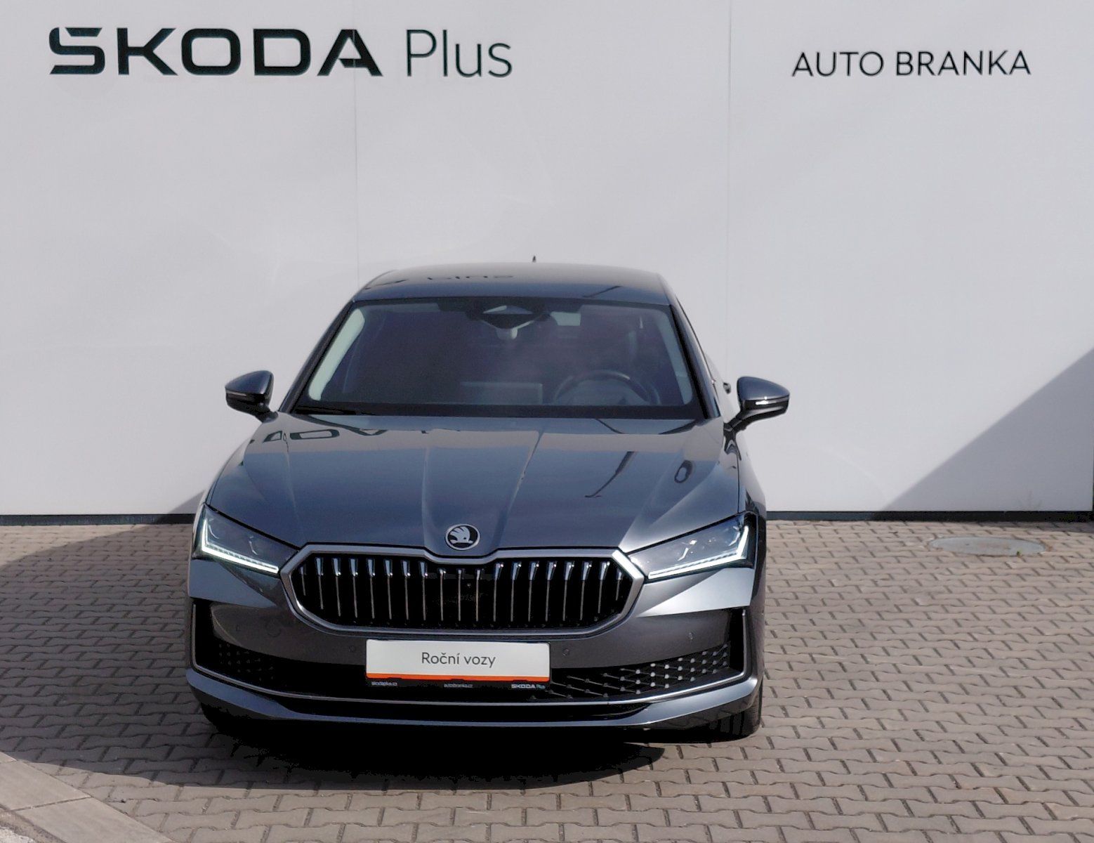 Škoda Superb, 2.0 TDI 142kW DSG 4x4 Laurin a - fotka 4