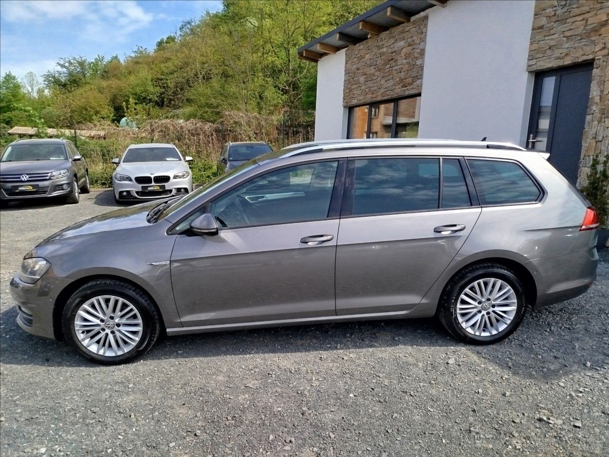 Volkswagen Golf, 1,4 TSi 90 kW, CUP - fotka 3