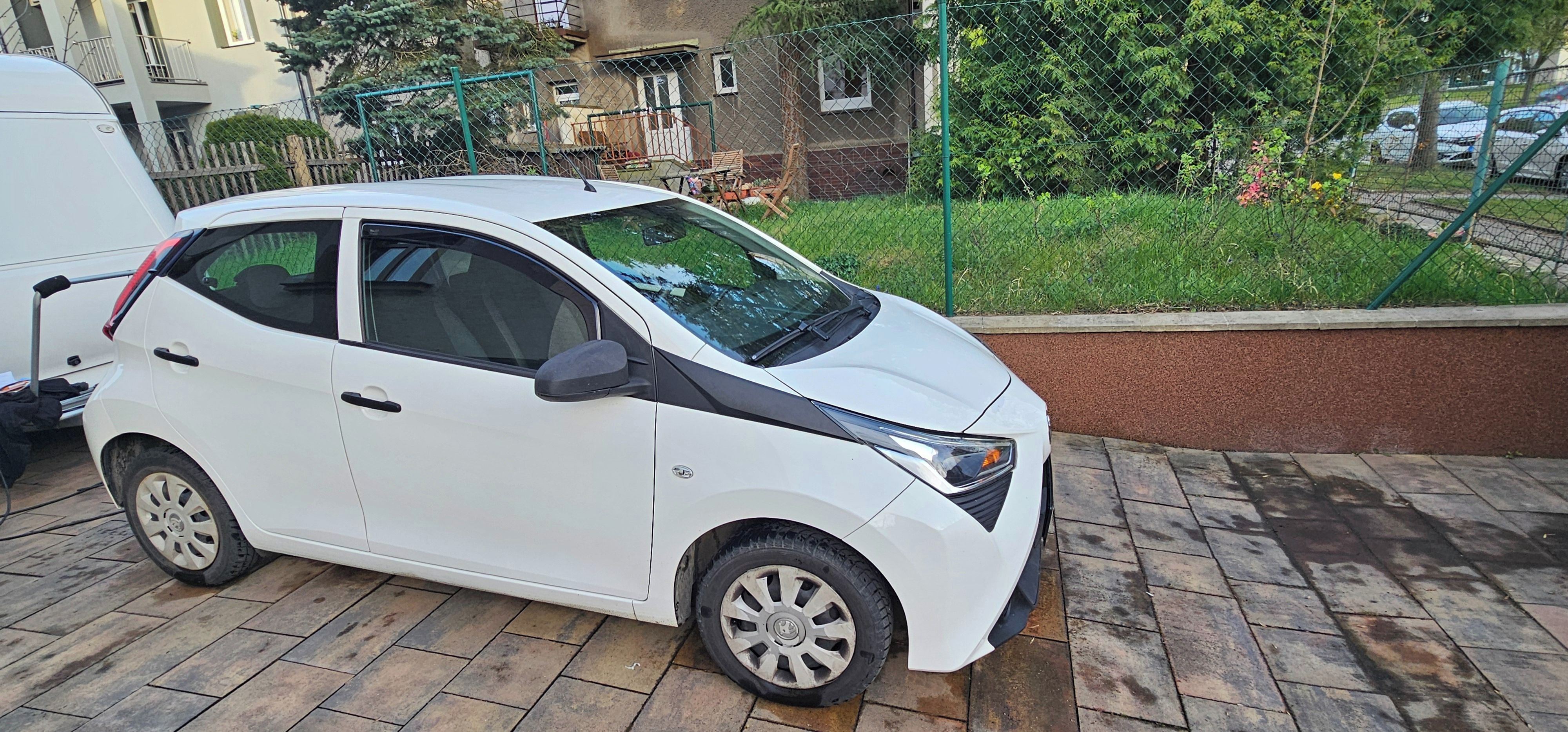 Toyota Aygo, LPG, servisováno,ČR,bez nehod - fotka 2