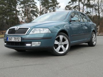 2.0 TDi,DSG,led,ČR