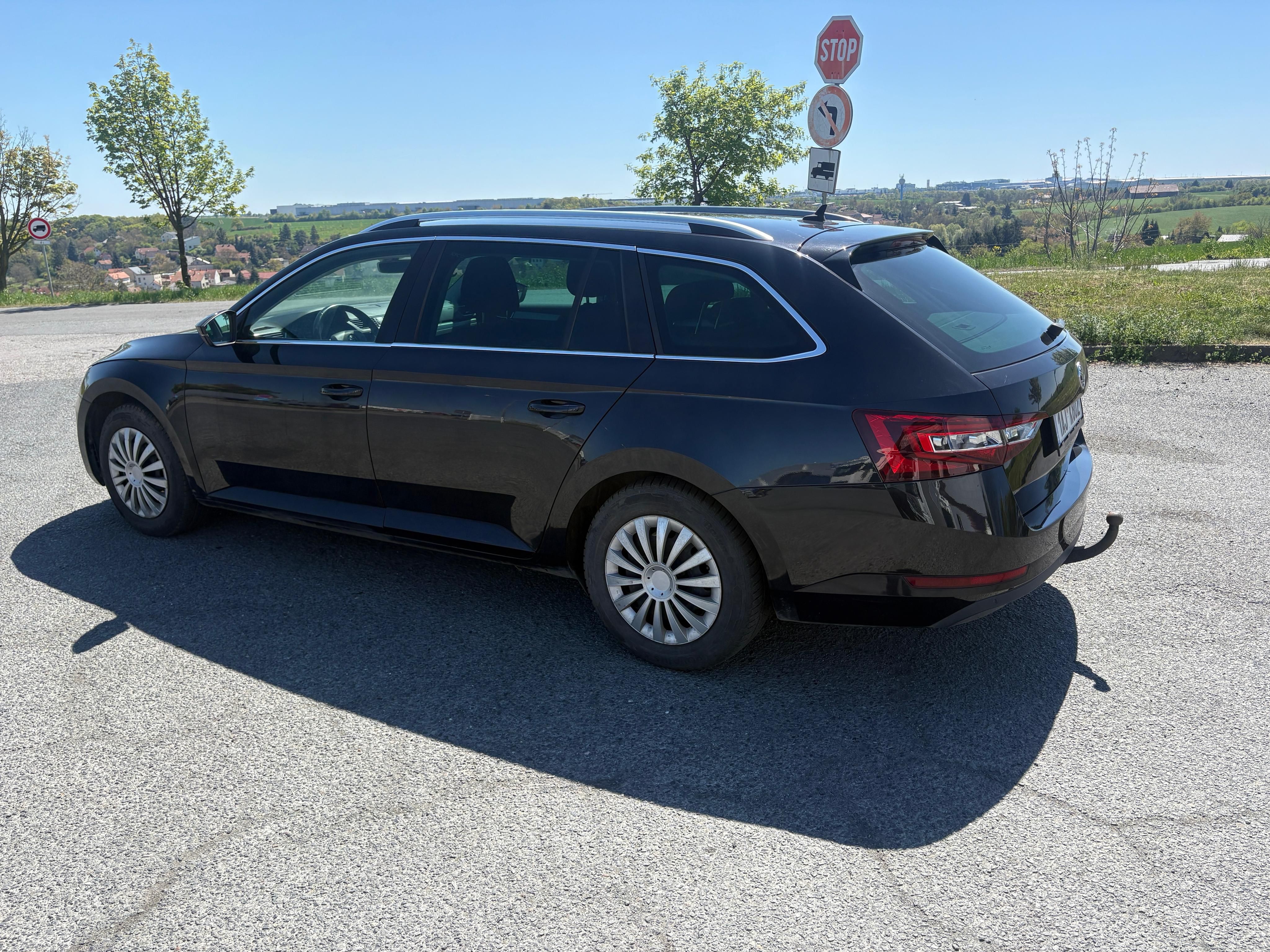 Škoda Superb, 2,0 TDI, 110 kw, Style
