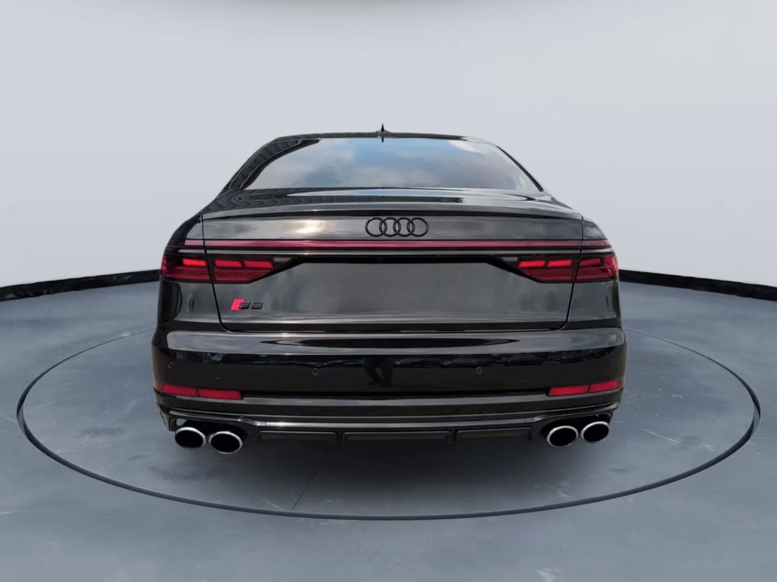 Audi S8, 4.0 TFSI quattro Individual - fotka 4