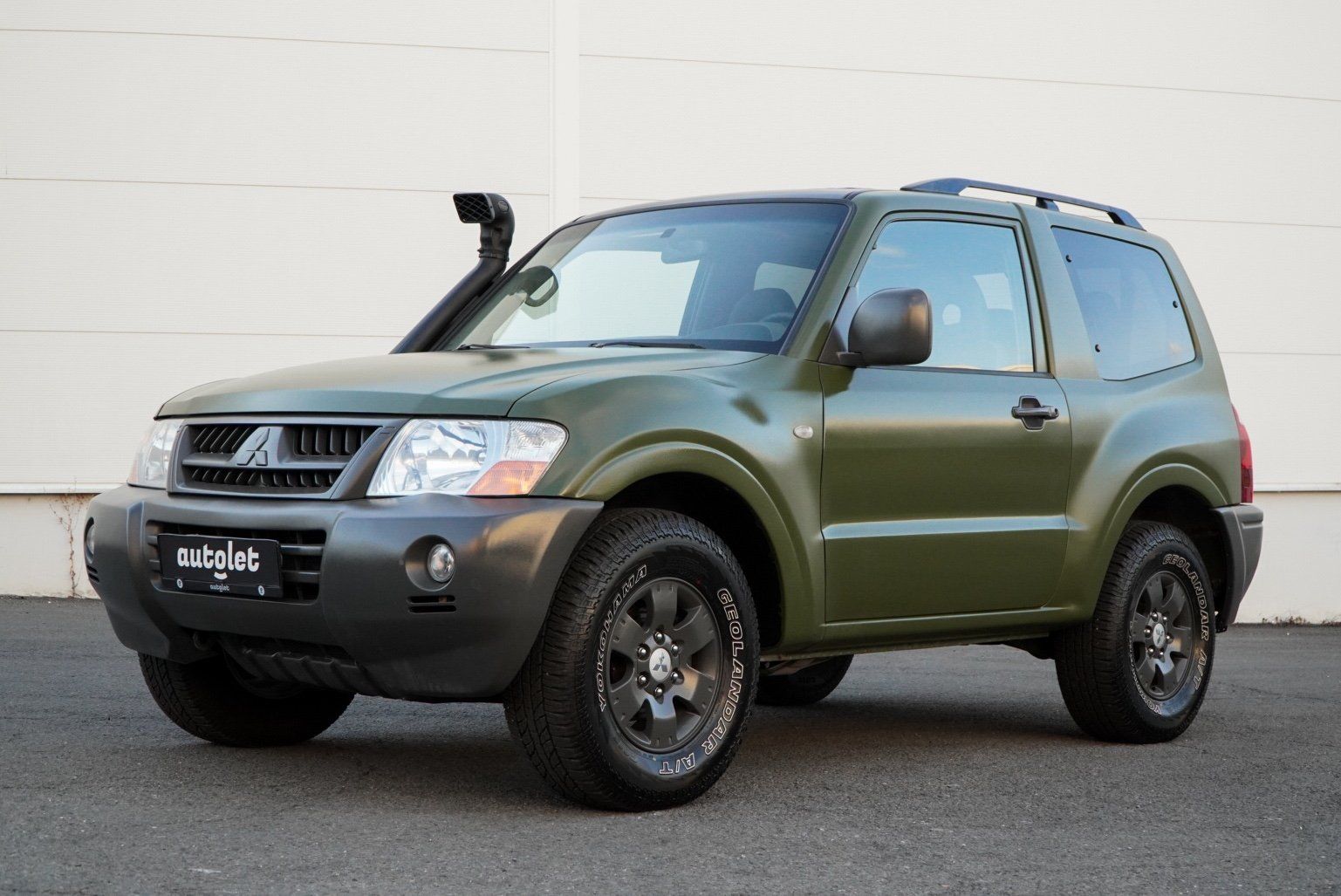 Mitsubishi Pajero, 3.2 Di-D 4x4 AUTOMAT - fotka 5