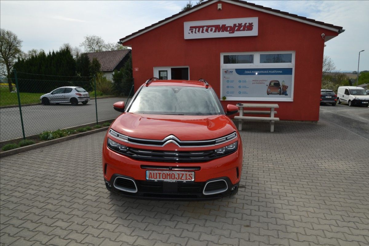 Citroën C5 Aircross, 1,6 16V 133 kW AUT DPH ČR 1.MA - fotka 2