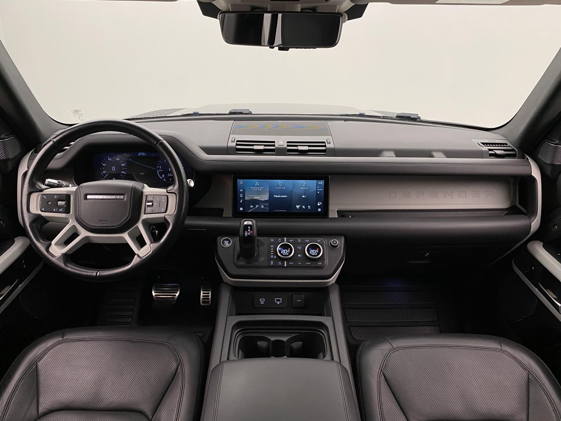 Land Rover Defender, 110 D250 HSE AWD AUT CZ - fotka 2