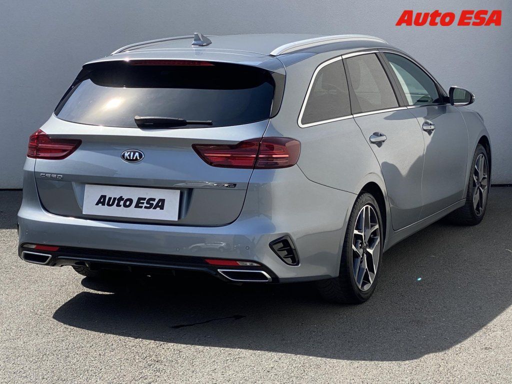 Kia Cee´d, 1.4 T- GDi,1.maj,ČR - fotka 4