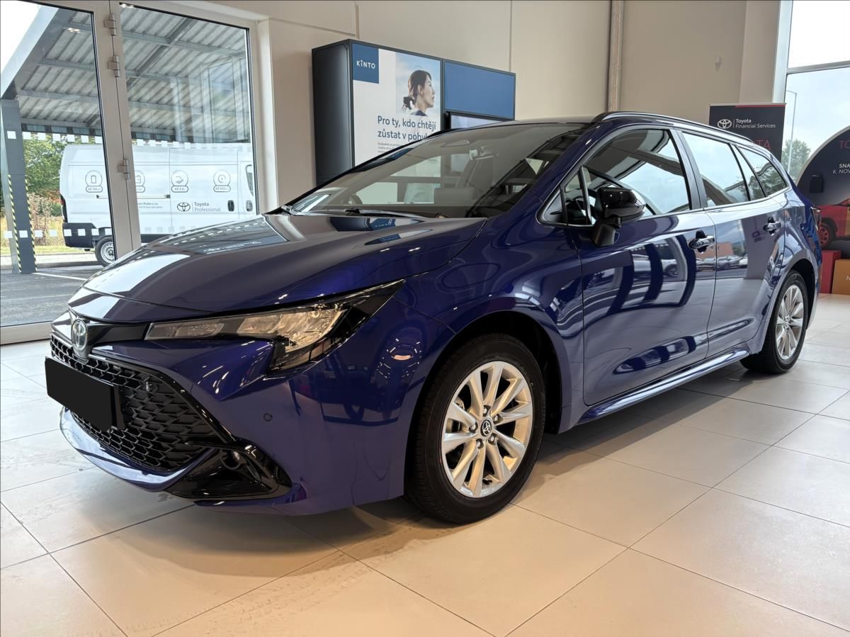 Toyota Corolla, 1,8   TS Comfort Tech HEV - fotka 2