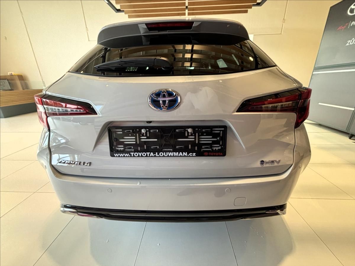 Toyota Corolla, 1,8   TS Style HEV - fotka 6