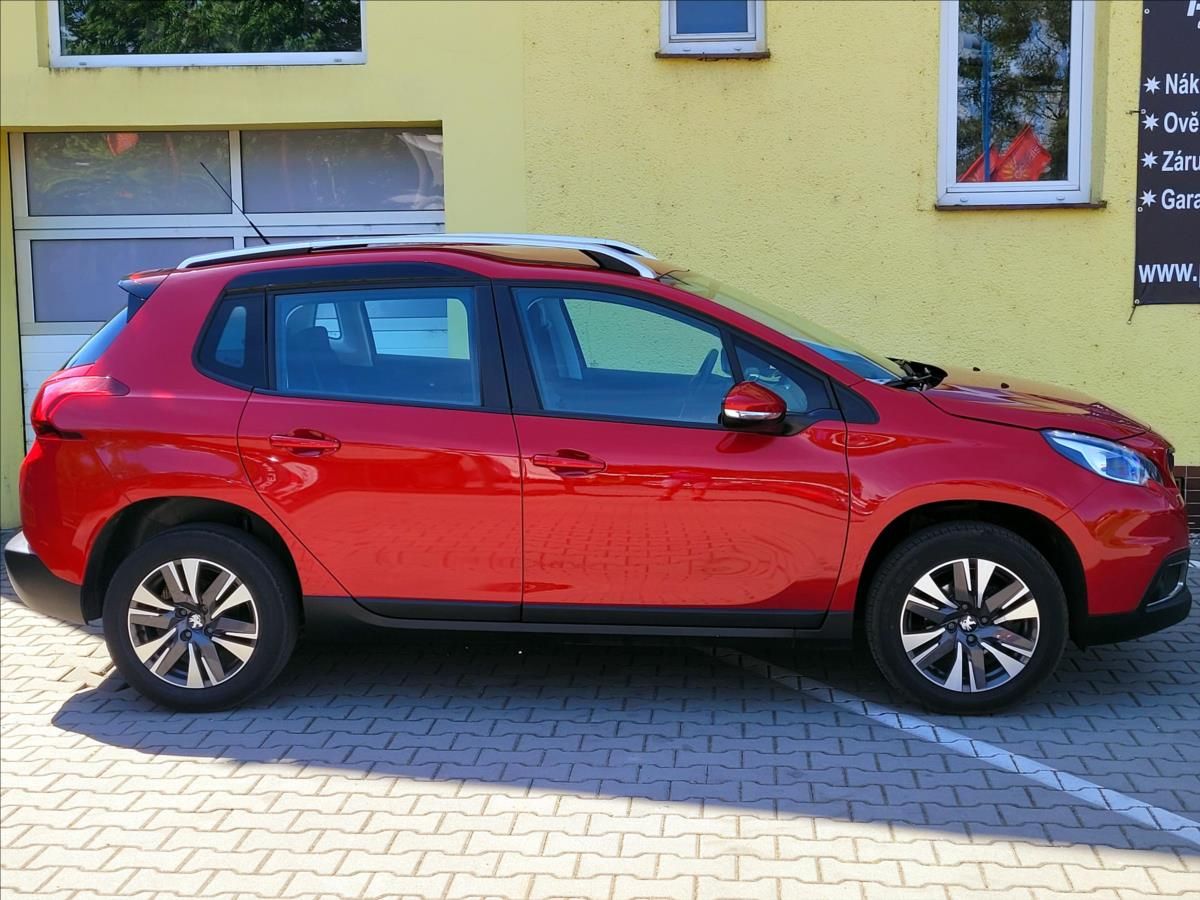 Peugeot 2008, 1,2 SERV.KNIHA, ROZVODY - fotka 6