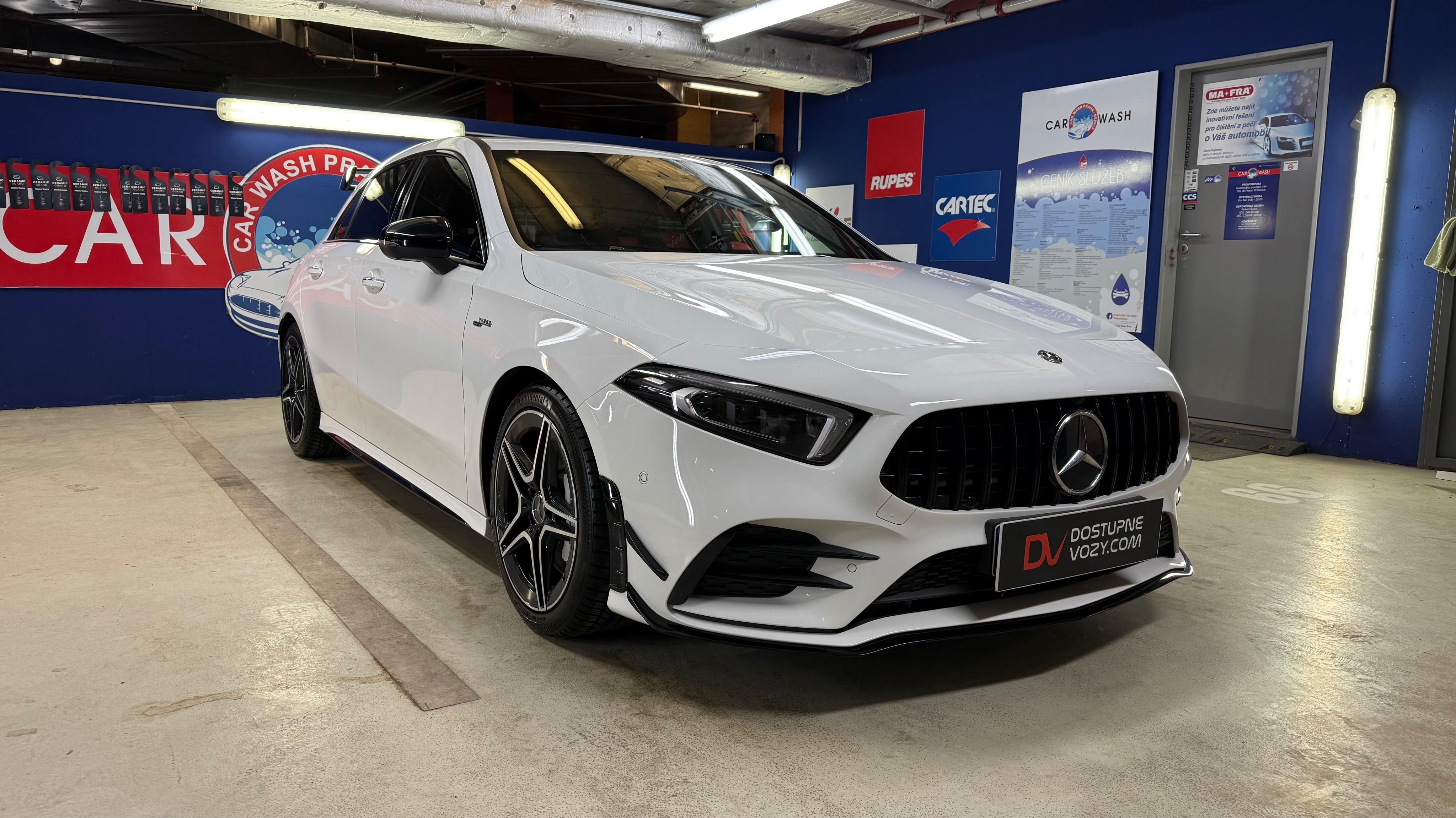 Mercedes-Benz Třídy A, A35 AMG / DPH / 4 MATIC / - fotka 2