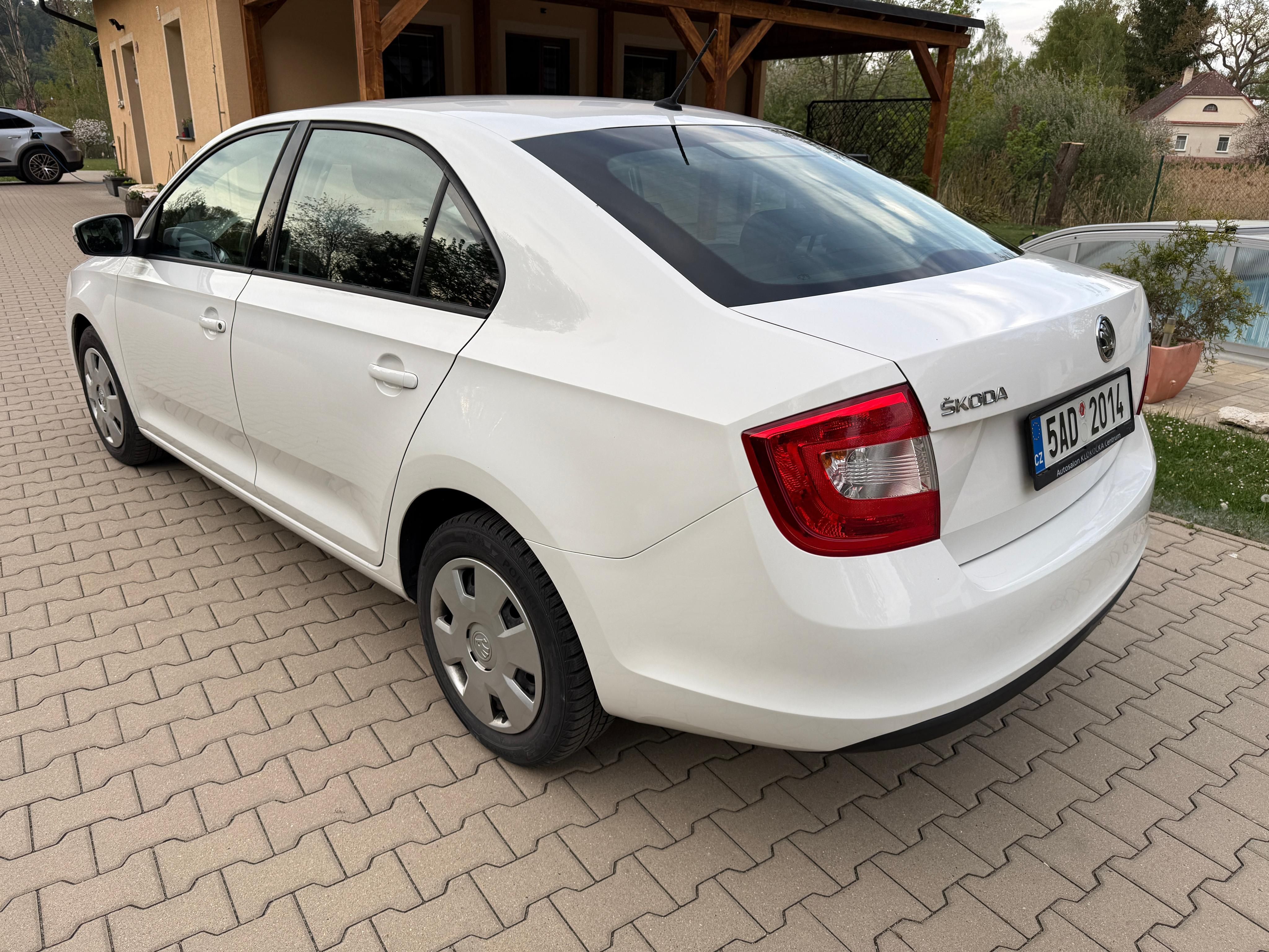 Škoda Rapid, 1.4TDi 66kW Ambition+ - fotka 6
