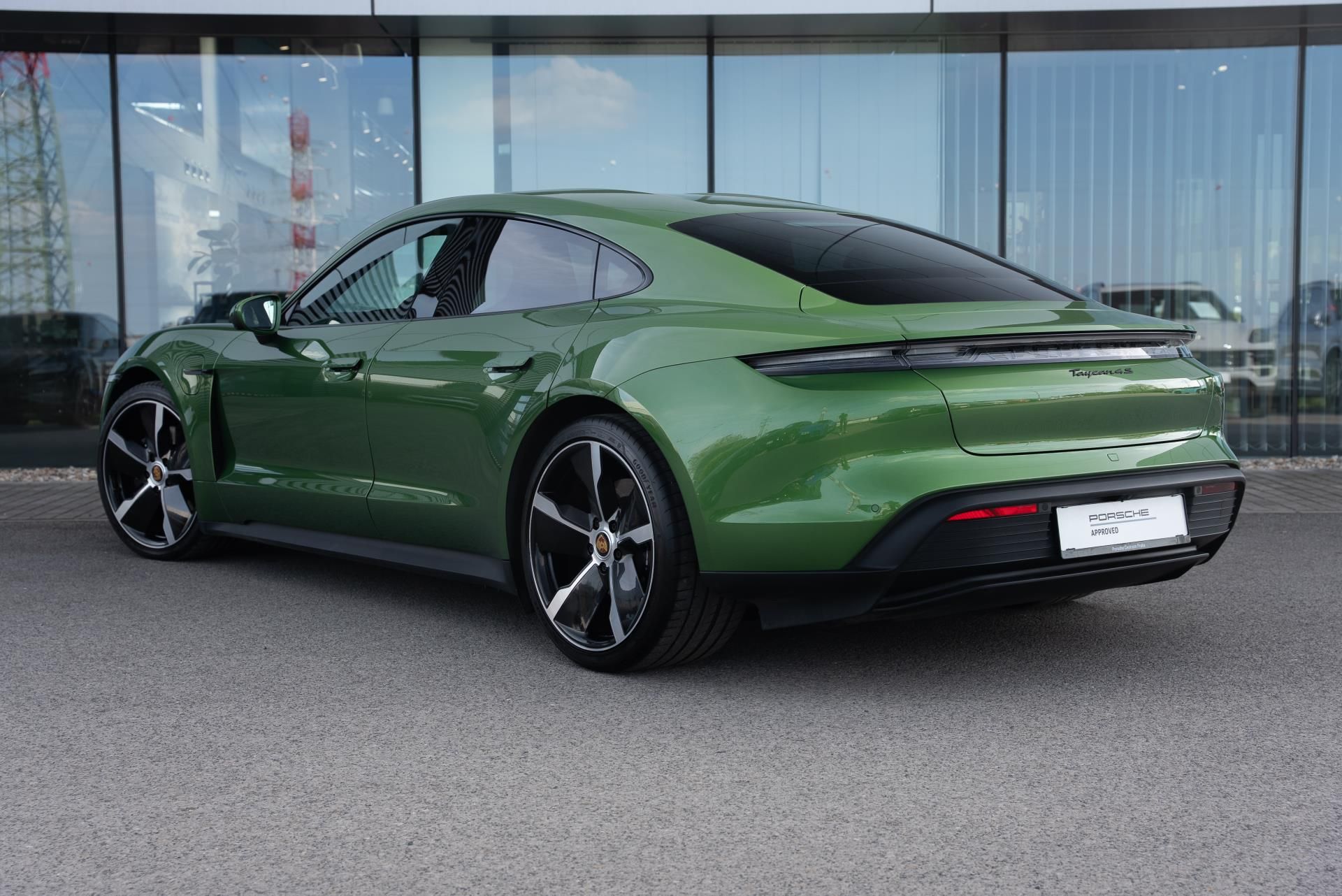 Porsche Taycan, 4s - fotka 3