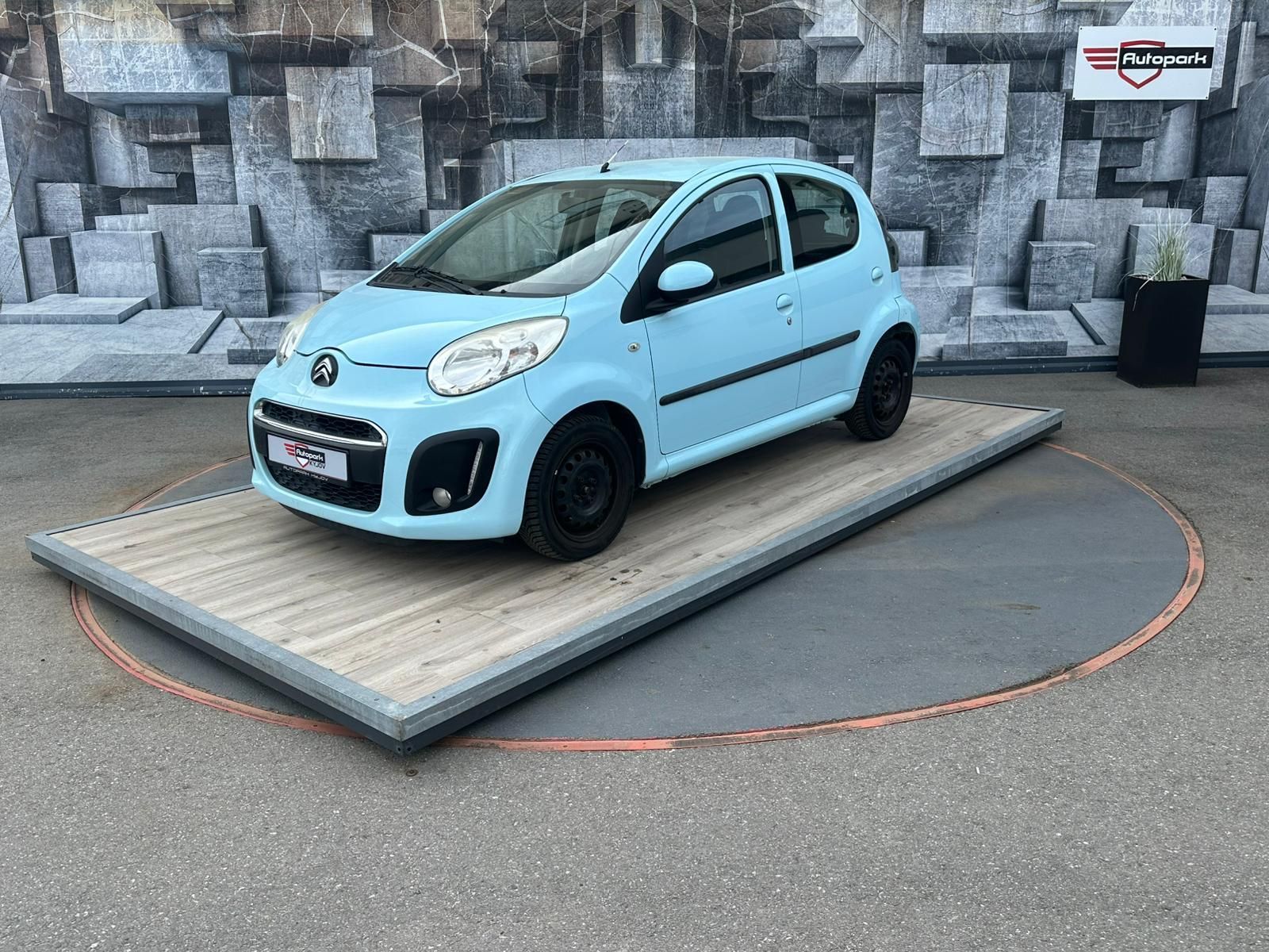 Citroën C1, 1.0i, 50KW - fotka 3