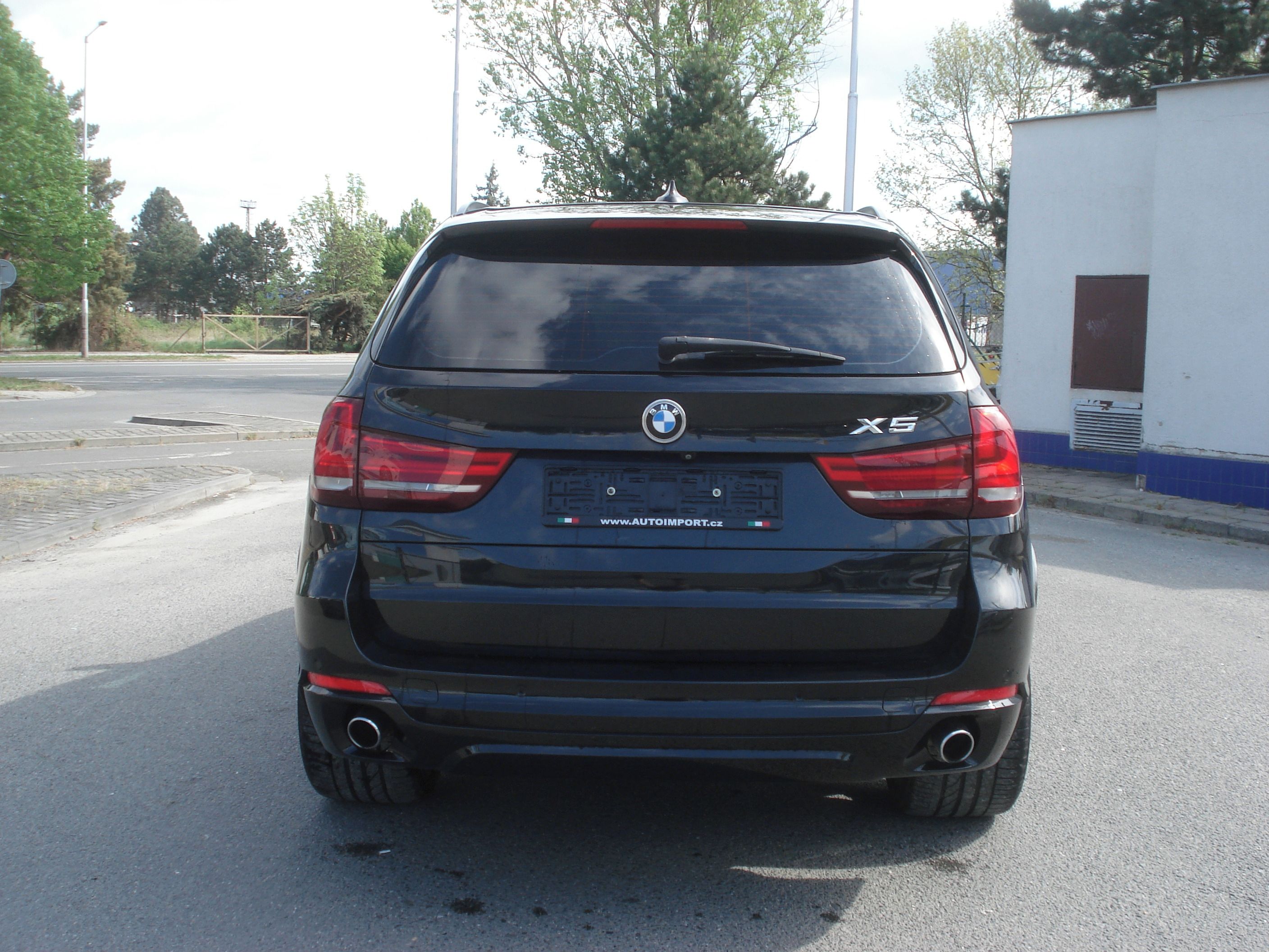 BMW X5, 3.0 D 190 KW - fotka 5