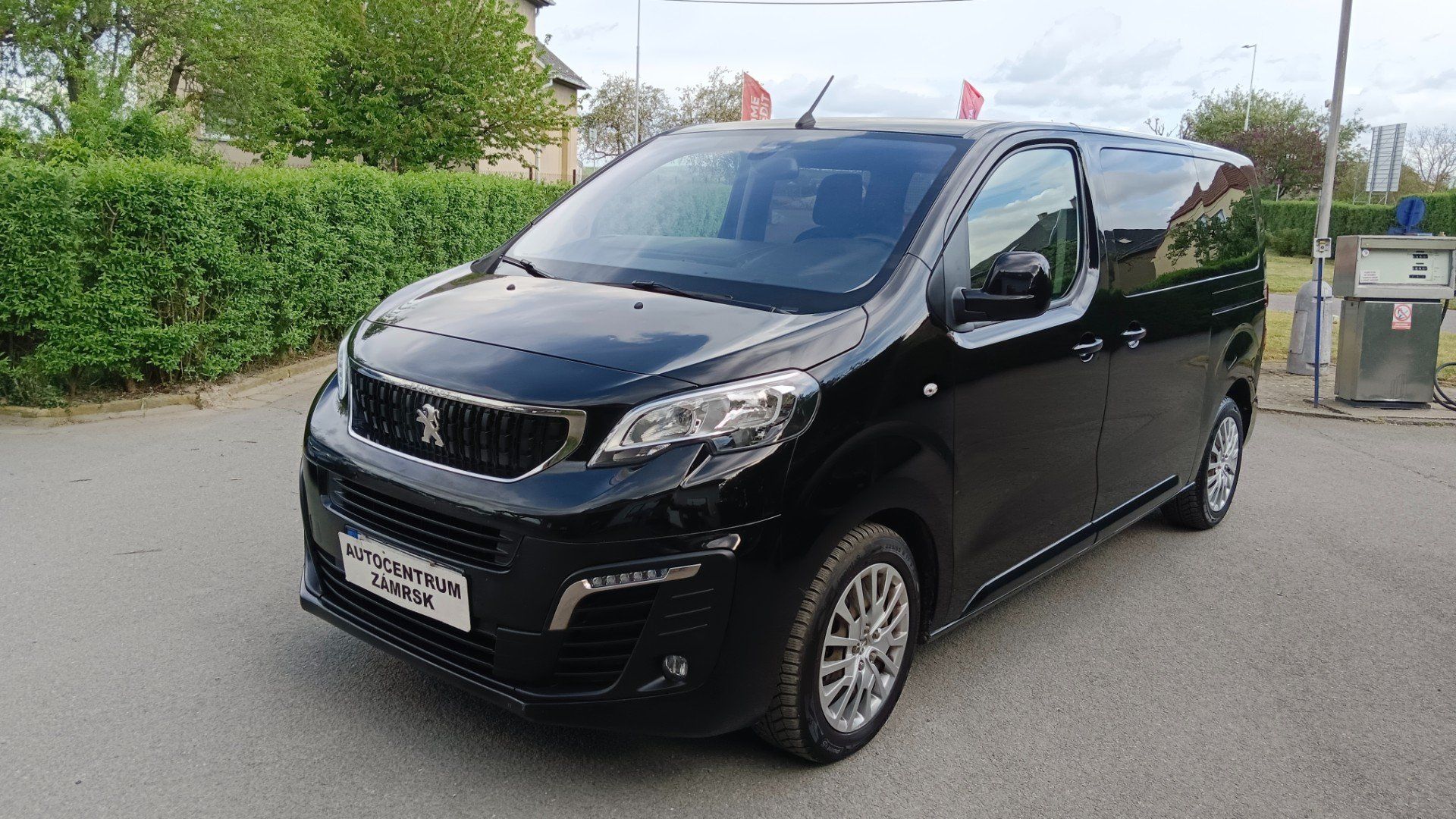 Peugeot Traveller, 1.5 D 8 Míst Odpočet dph