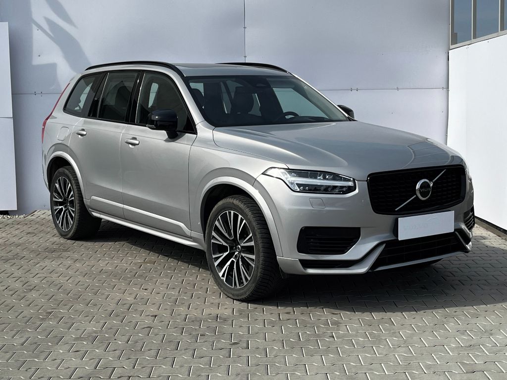 Volvo XC90, Ultimate T8 AWD 335kW - fotka 3