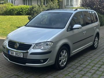 1.4 TSI 7 míst Navi Tažné