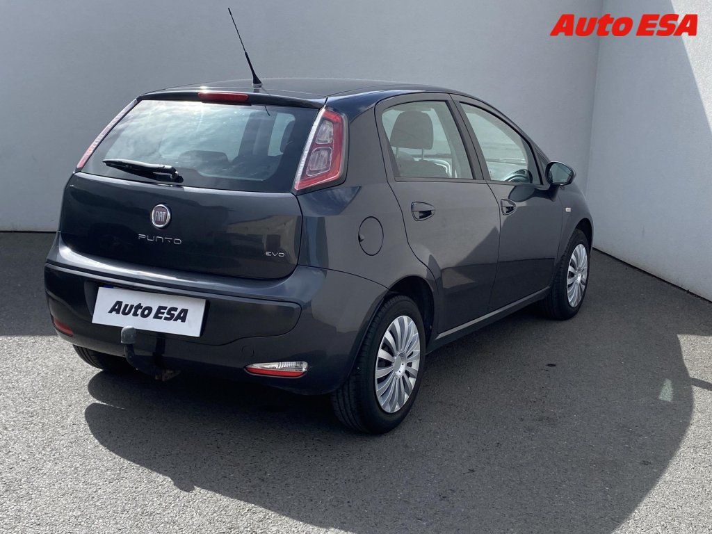 Fiat Punto EVO, 1.2i - fotka 4