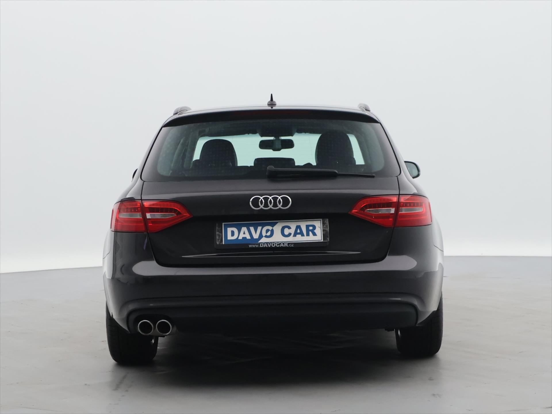 Audi A4 Avant, 2,0 TDi 100kW Kůže Pano Navi - fotka 6