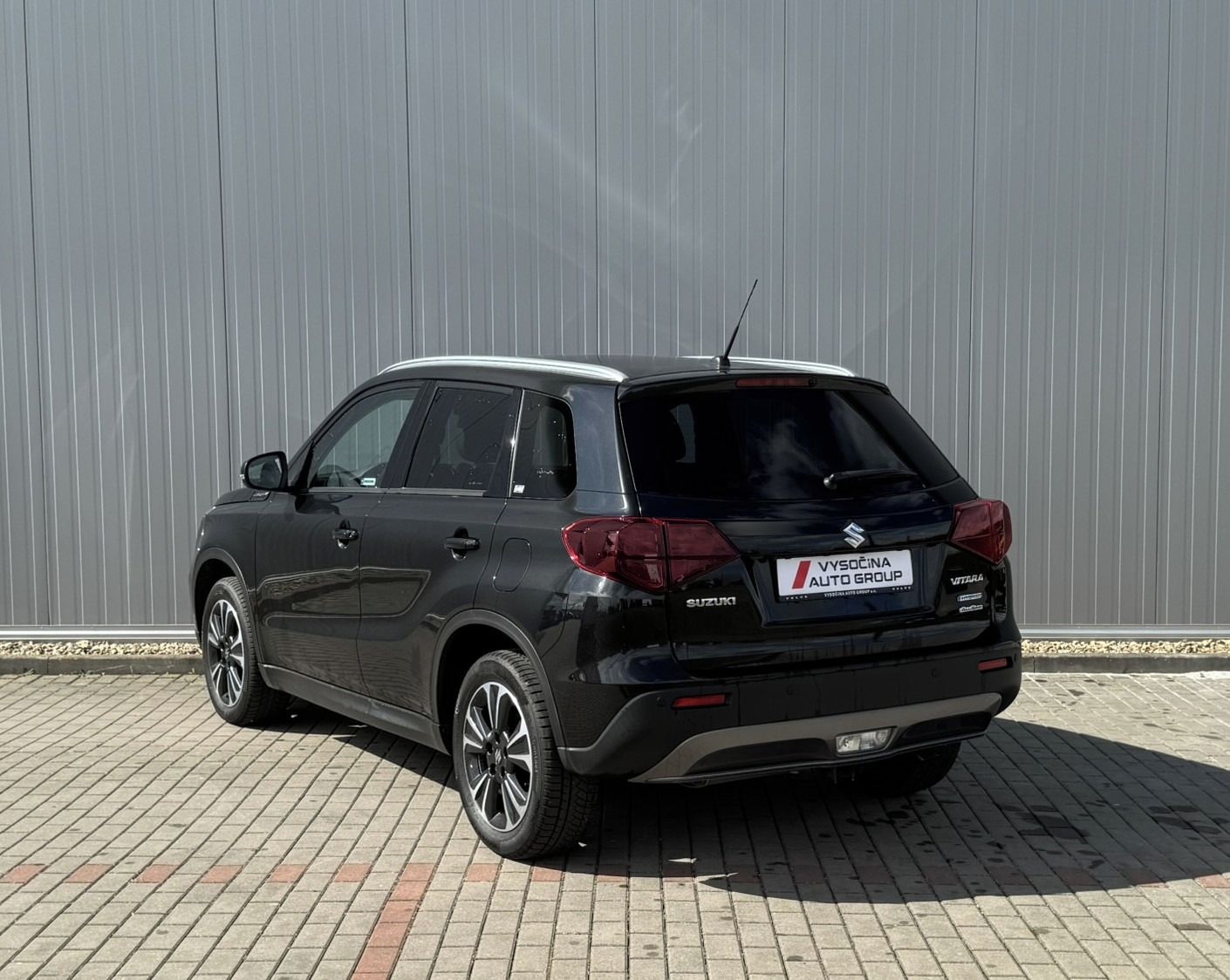Suzuki Vitara, 1.4Tjet 4x4 Elegance,DPH,M6 - fotka 2
