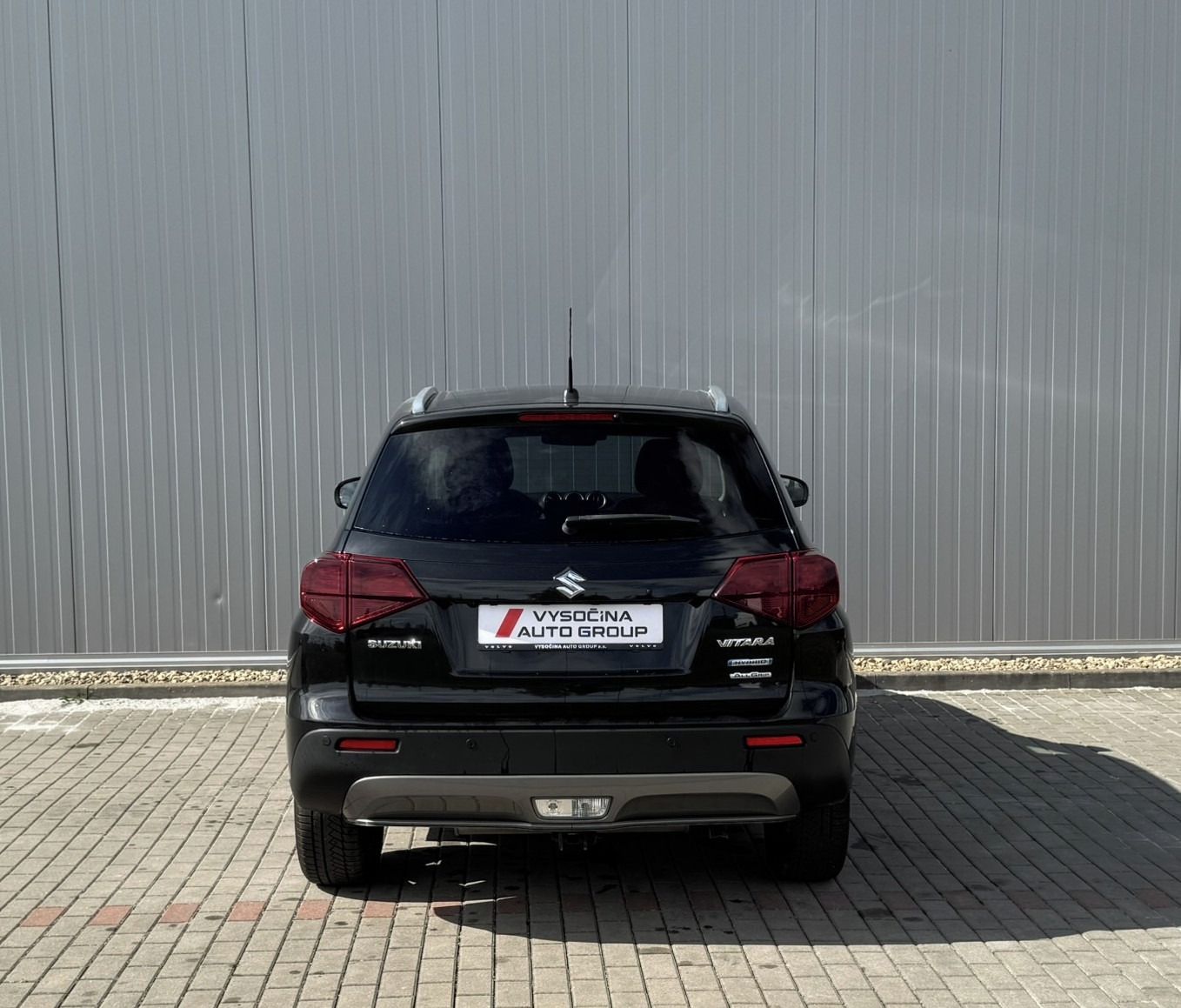 Suzuki Vitara, 1.4Tjet 4x4 Elegance,DPH,M6 - fotka 6