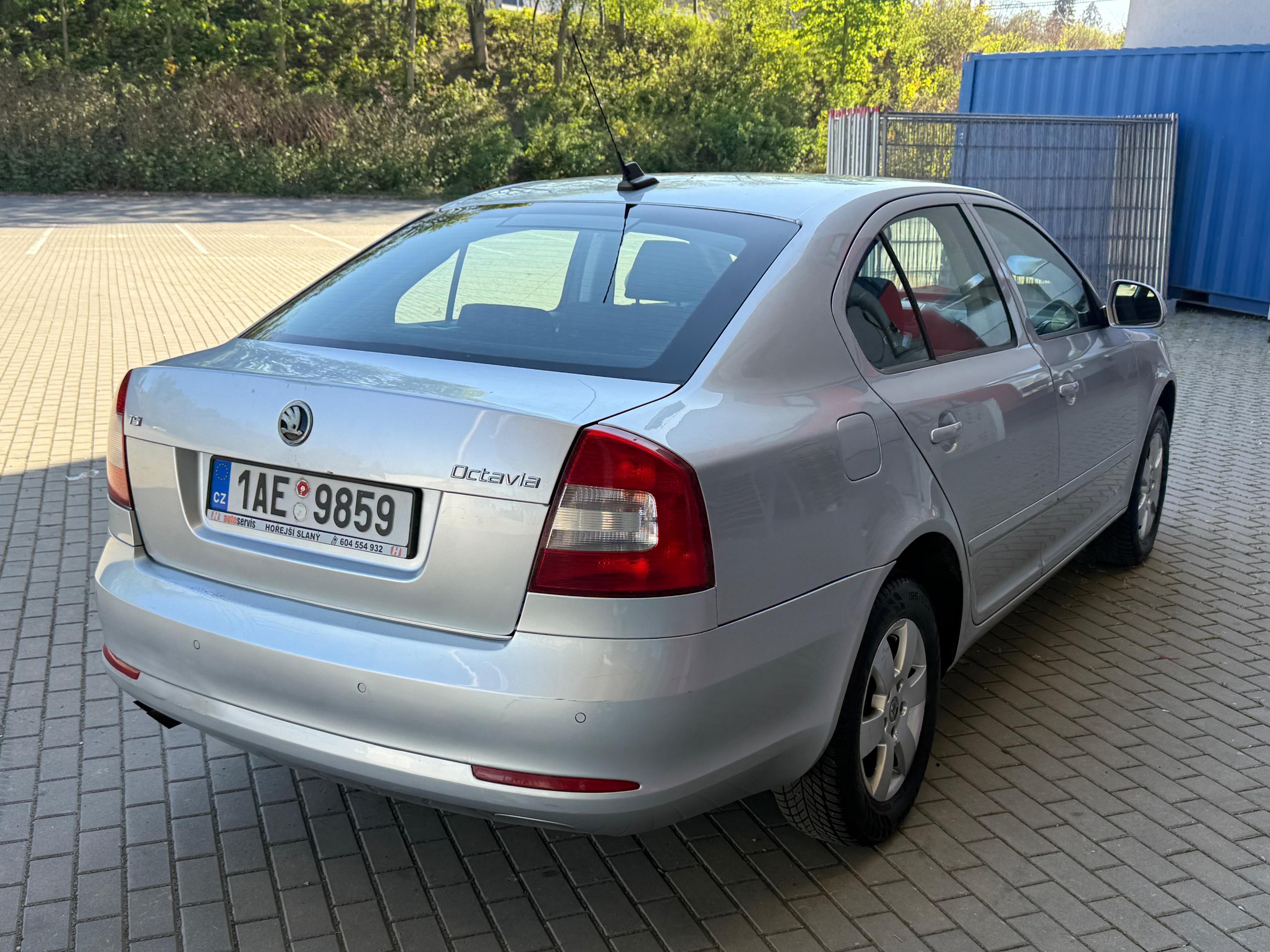 Škoda Octavia, 1.8TSI, 118kw Původ ČR - fotka 5