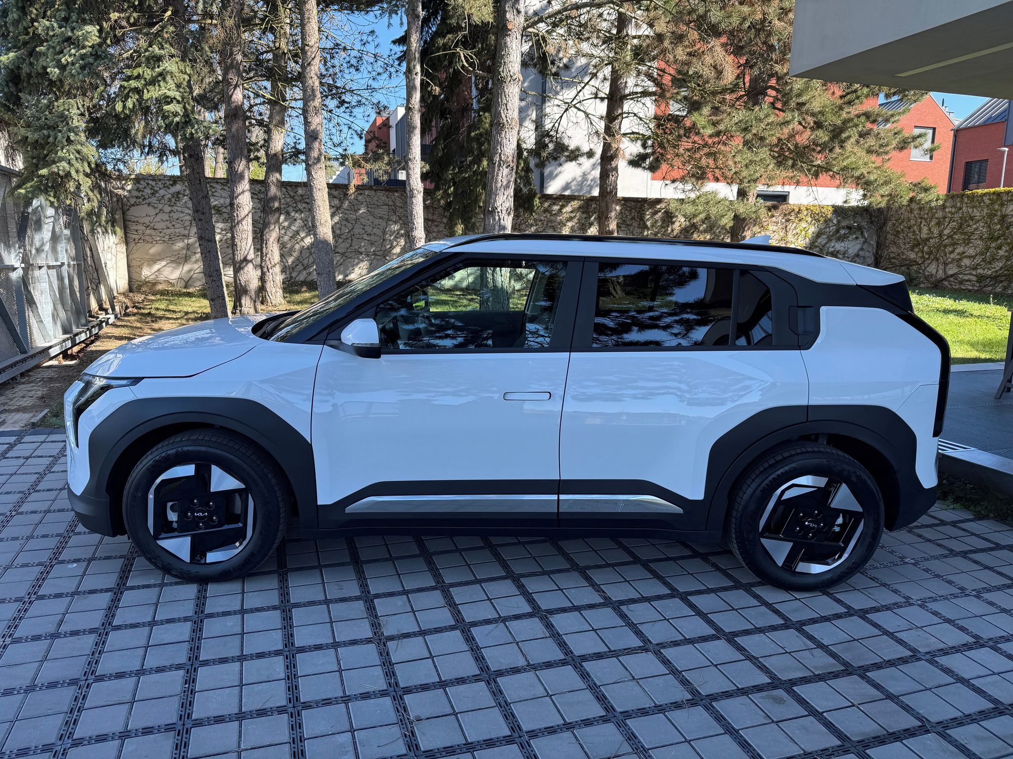 Kia EV3, EARTH 81kWh - fotka 3