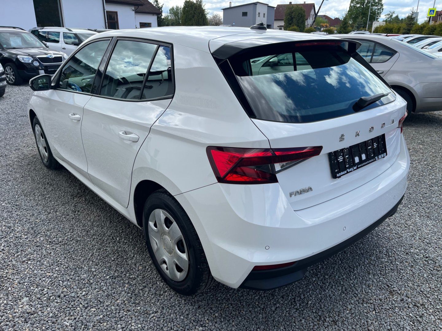 Škoda Fabia, 1.0 i Servisní kniha - fotka 4