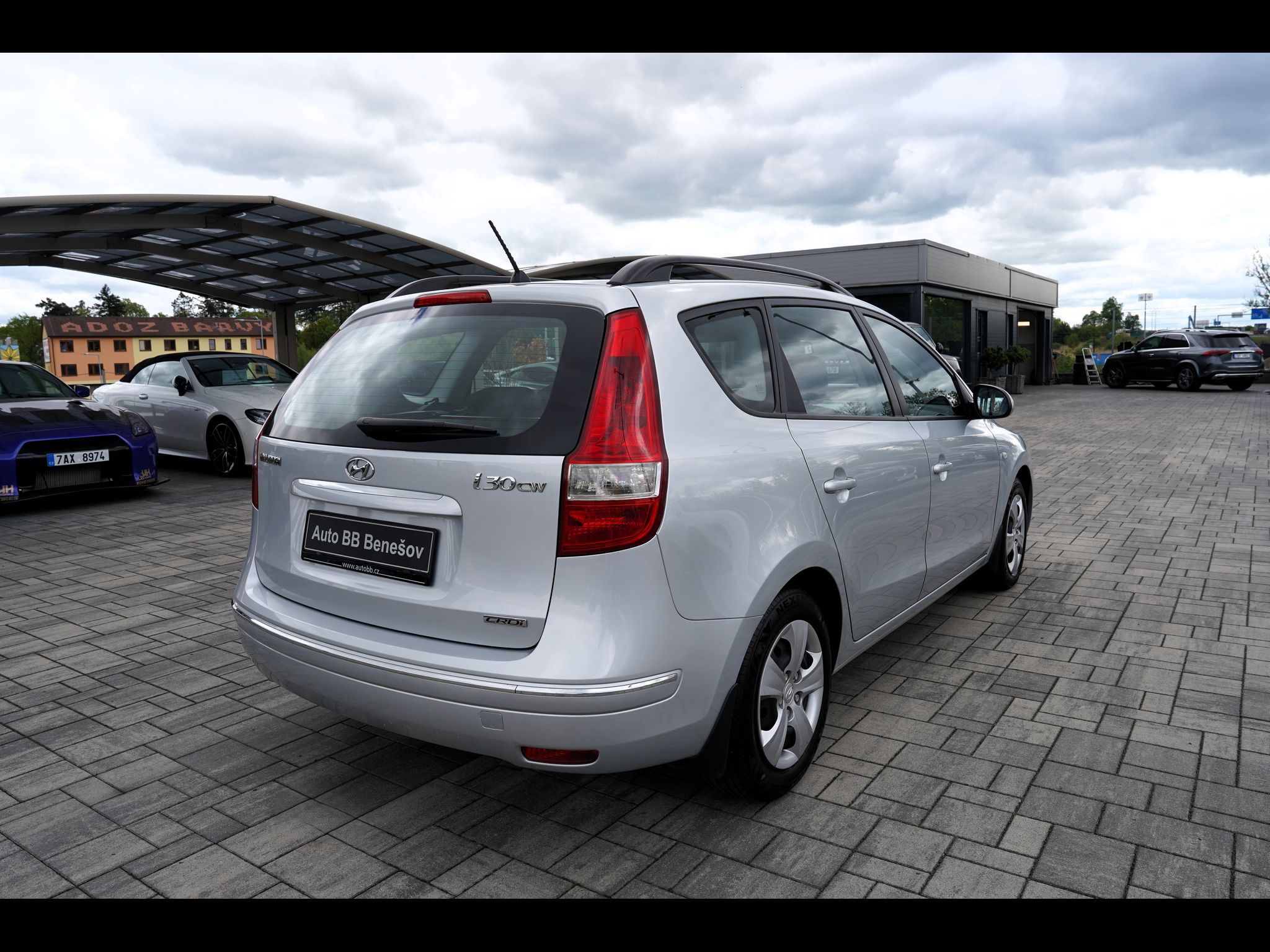 Hyundai i30, i30 1.6 CRDI-16V/90 PS/ČR - fotka 6