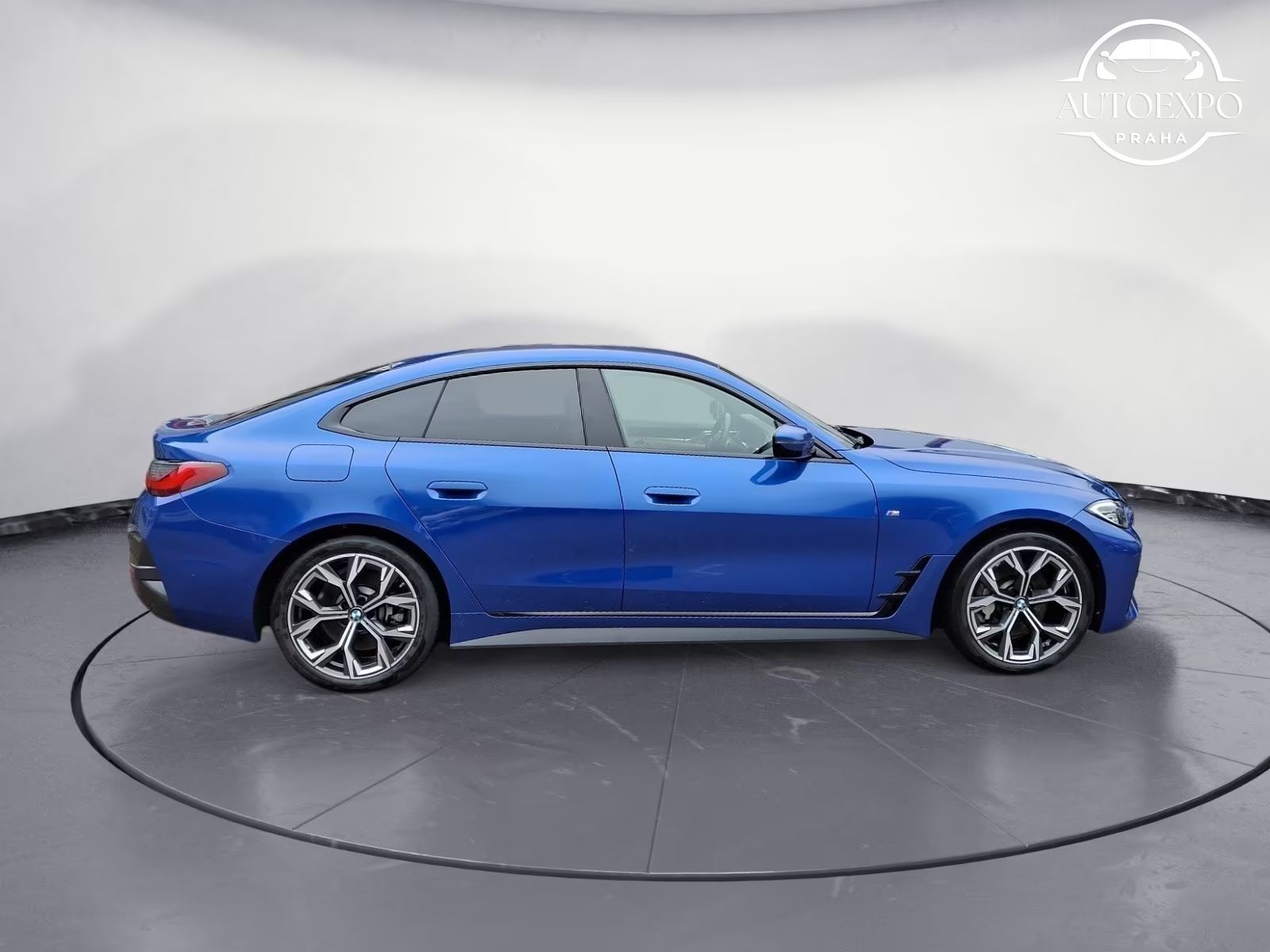 BMW Řada 4, 430i xDrive Gran Coupe Sport A - fotka 4