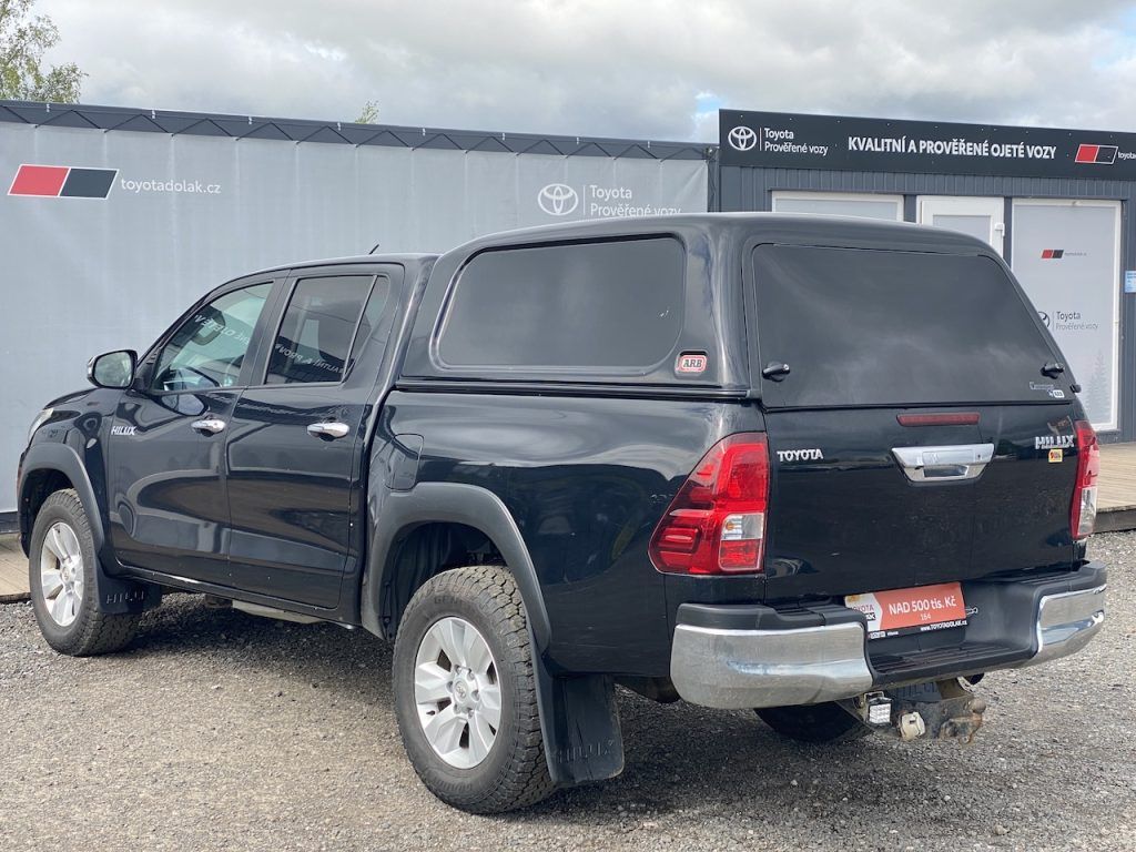 Toyota Hilux, 2.4D, Webasto, automat, tažné - fotka 5