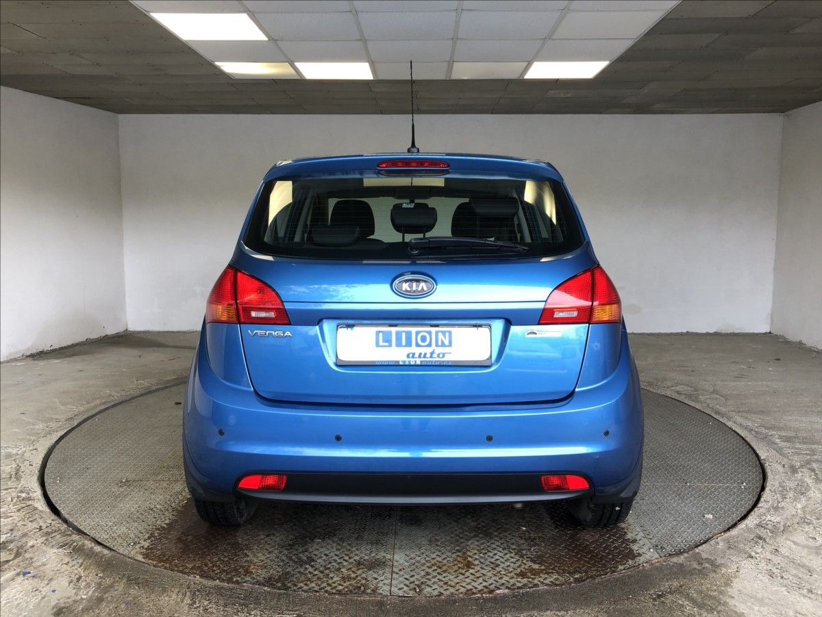 Kia Venga, 1,4 16V VVT-I - fotka 6