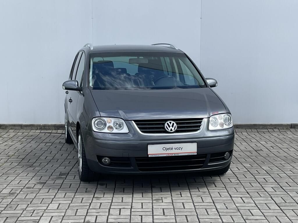 Volkswagen Touran, 2.0 TDI 103 kW - fotka 5