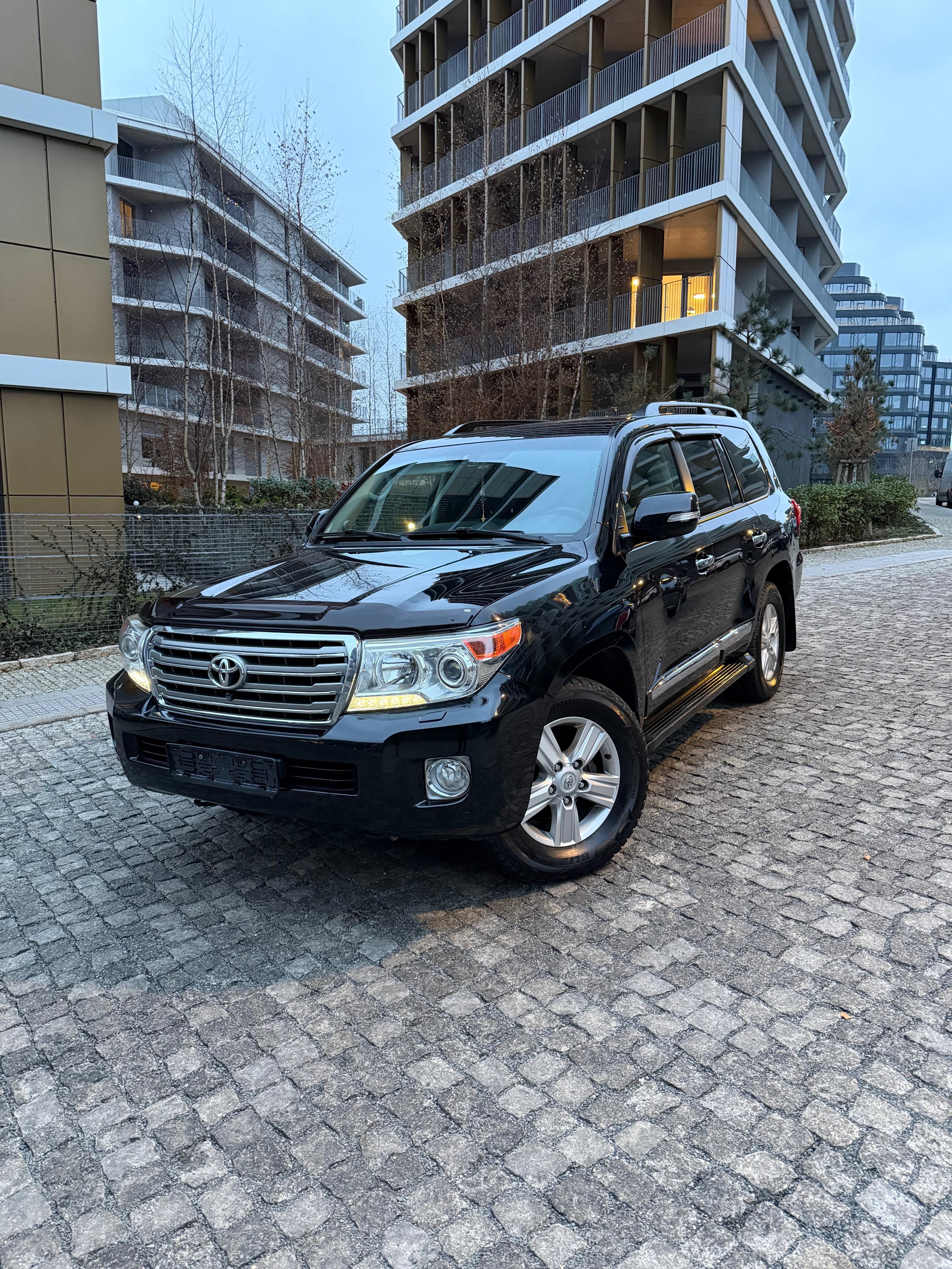 Toyota Land Cruiser, 200 4.5 TDI W8