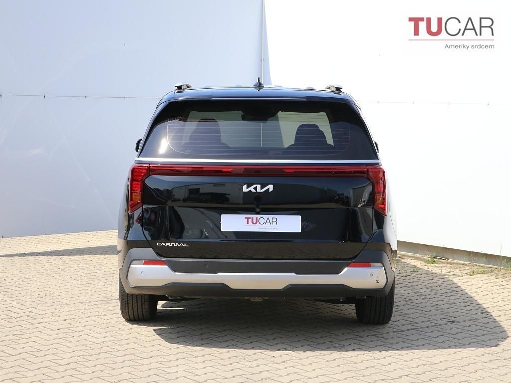 Kia Carnival, 2.2 Diesel Automat 6+3 místa - fotka 6