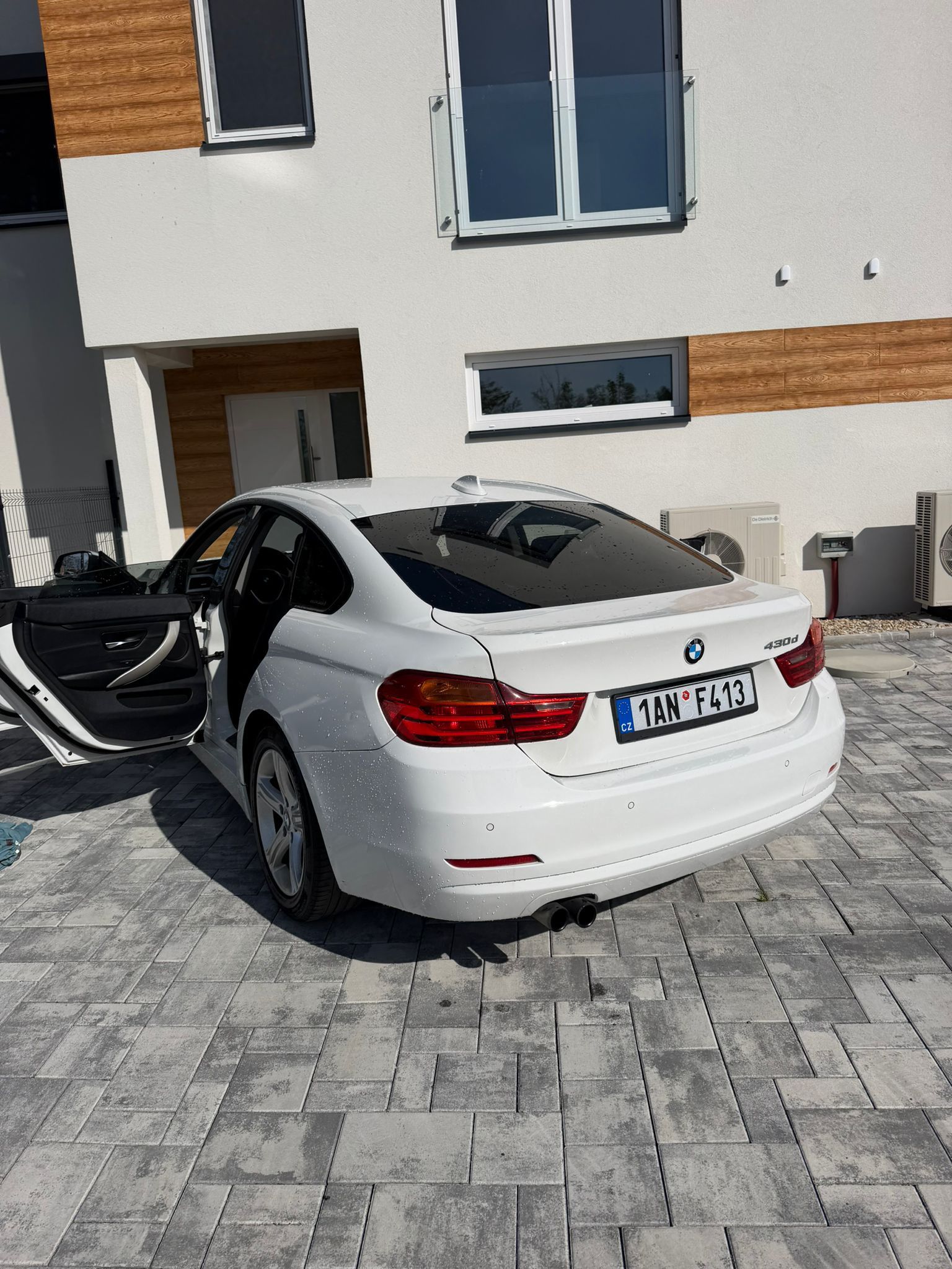 BMW Řada 4, 430 GT M paket 190 kW - fotka 4