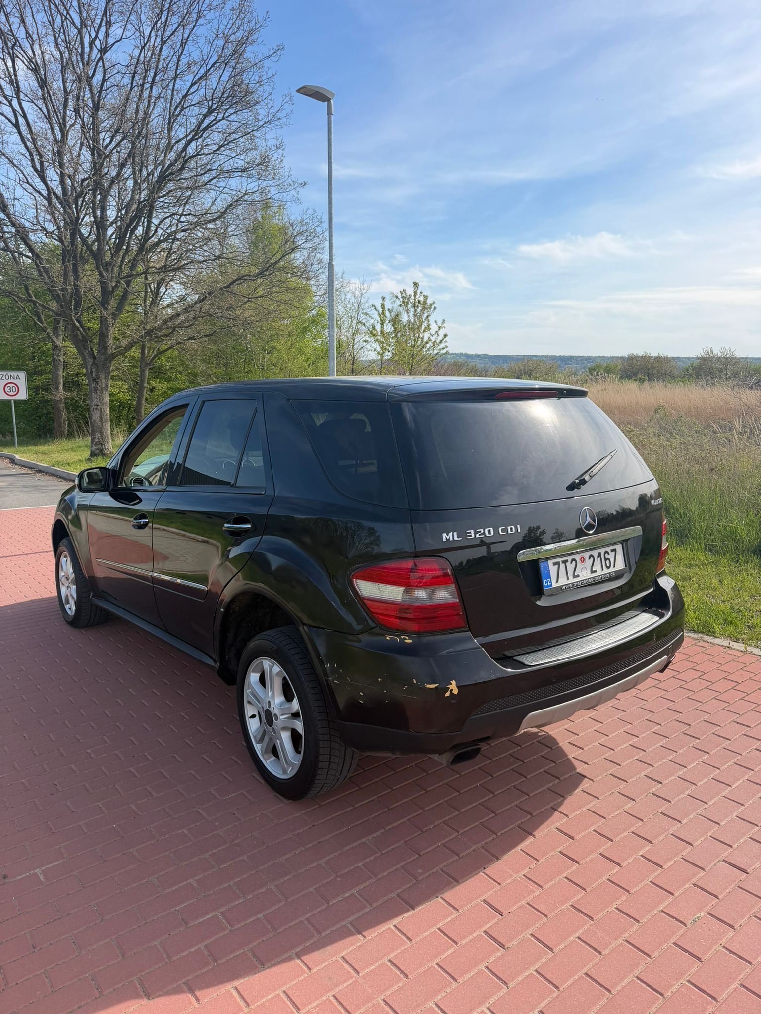 Mercedes-Benz ML, 320 CDI, 4x4, bez vzduchu - fotka 4