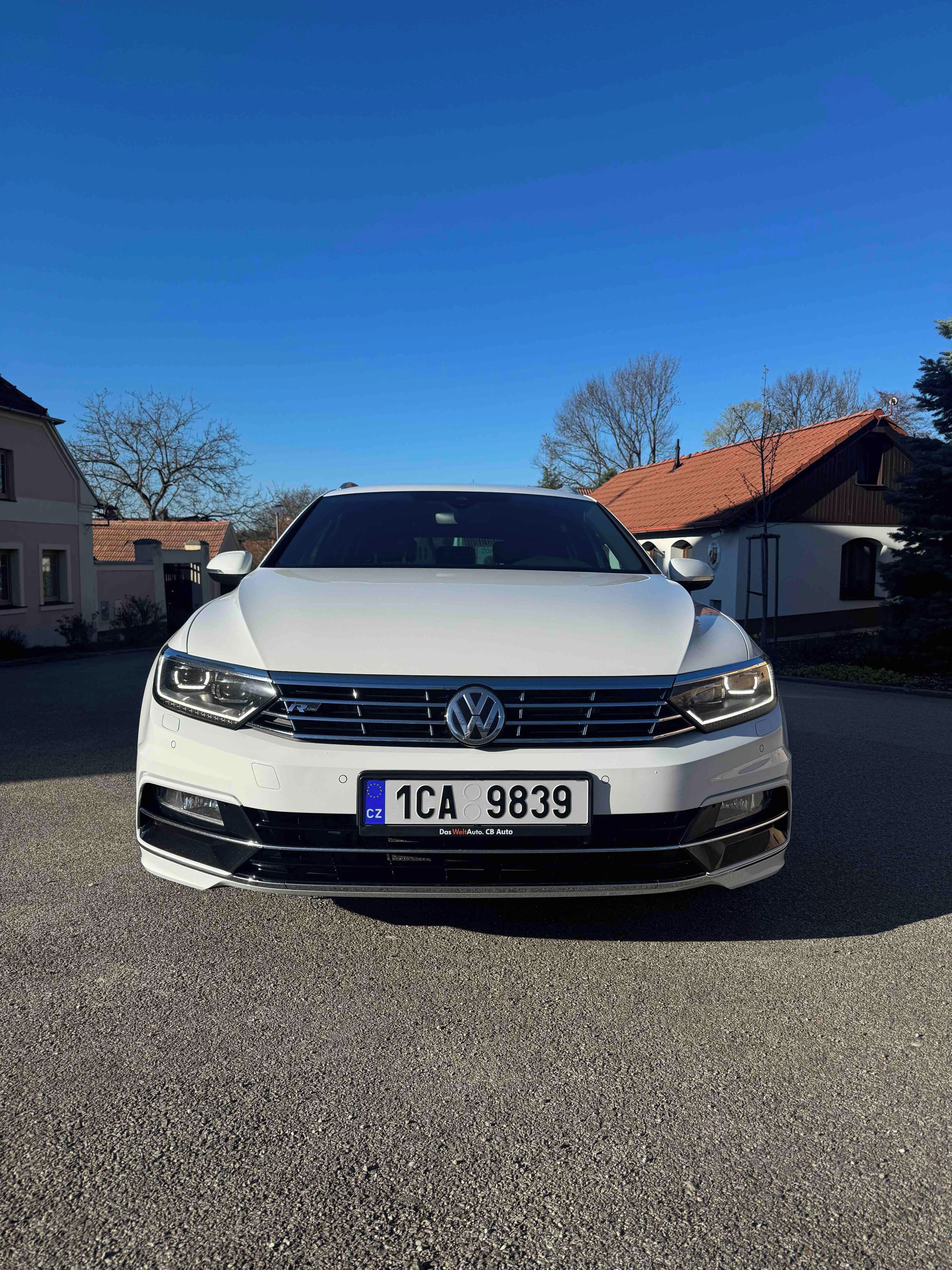 Volkswagen Passat, Volkswagen Passat 2.0tdi 176kw - fotka 2