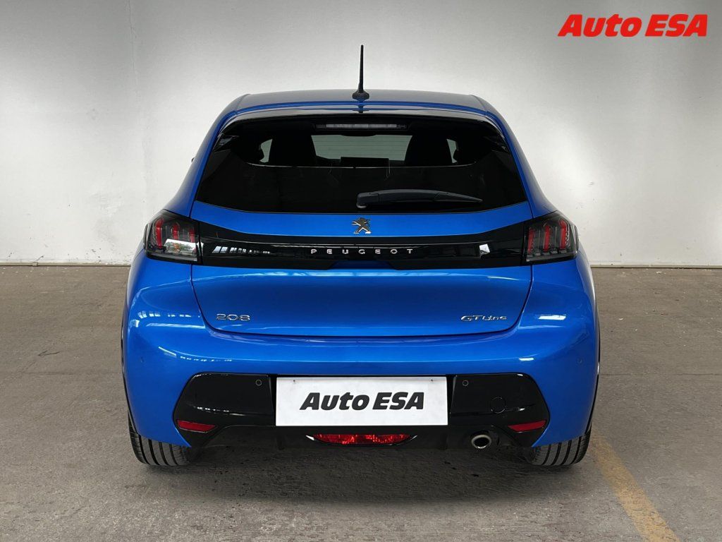 Peugeot 208, 1.2,navi - fotka 5