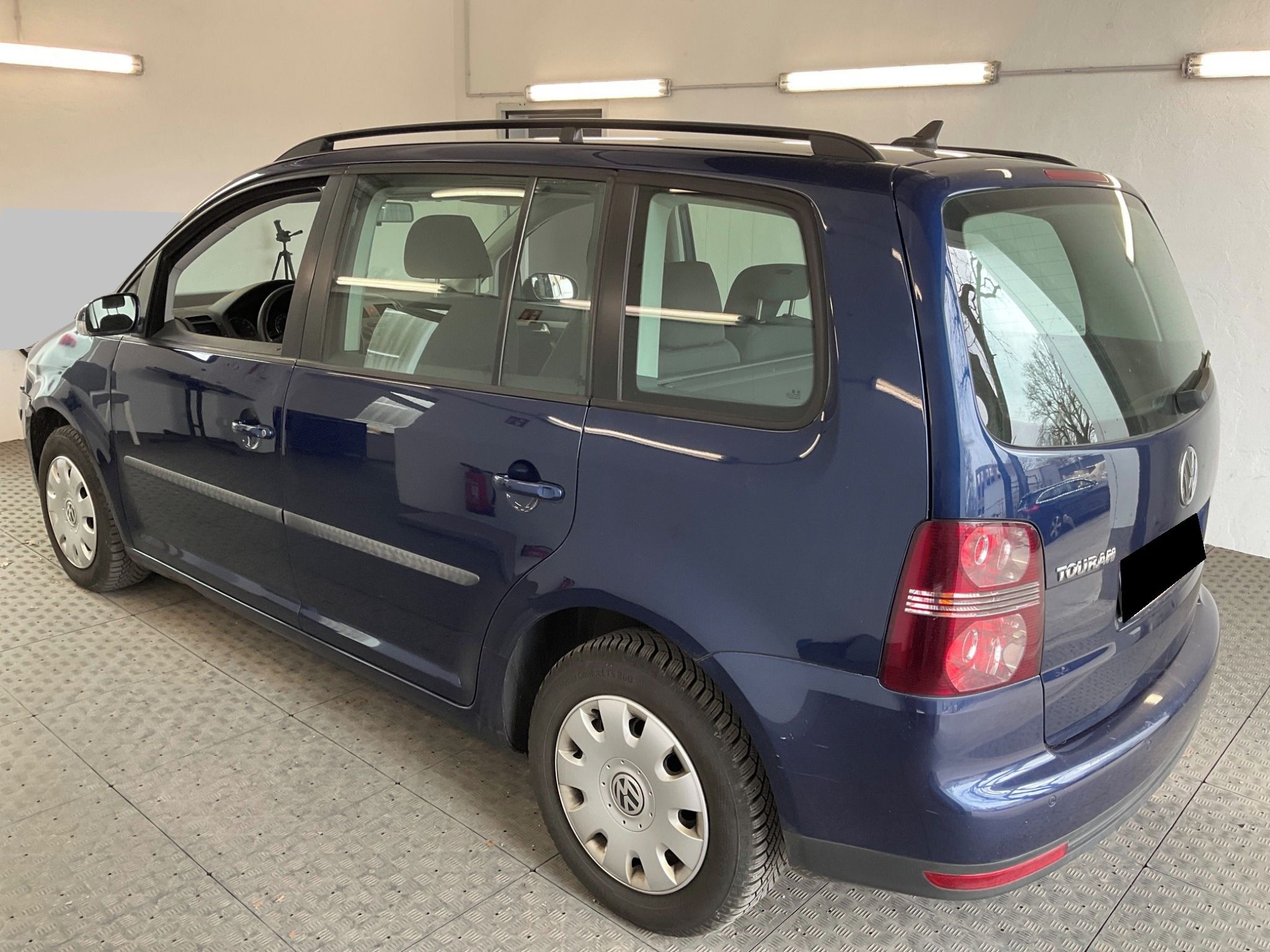 Volkswagen Touran, 1.6 Mpi 75KW BUFÍK TAŽNÉ VYHŘE - fotka 6