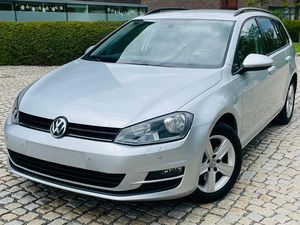 Volkswagen Golf, 1.6TDI MANUÁL VÝHŘEV SERVISKA