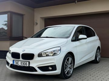 218d Active Tourer F45