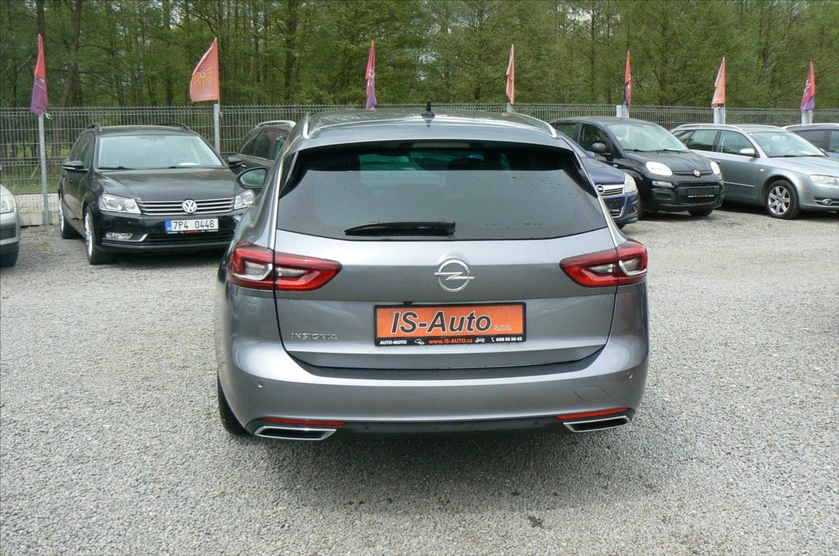Opel Insignia, 2,0 CDTI 128 KW Sports Tourer - fotka 6