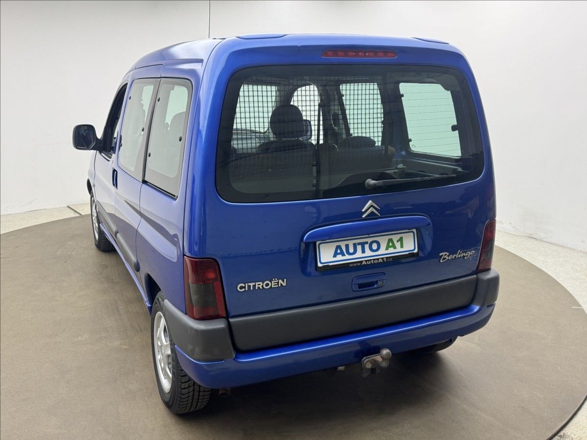 Citroën Berlingo, 1,6 i 80kW SERVIS TAŽNÉ KLIMA - fotka 6